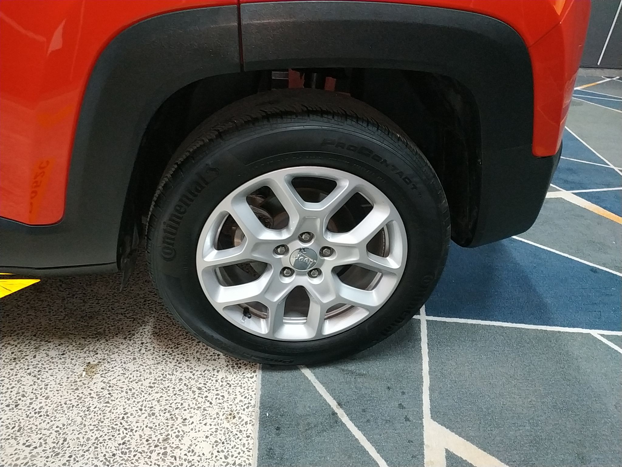 Jeep 自由侠 2017款  180T 自动劲能版