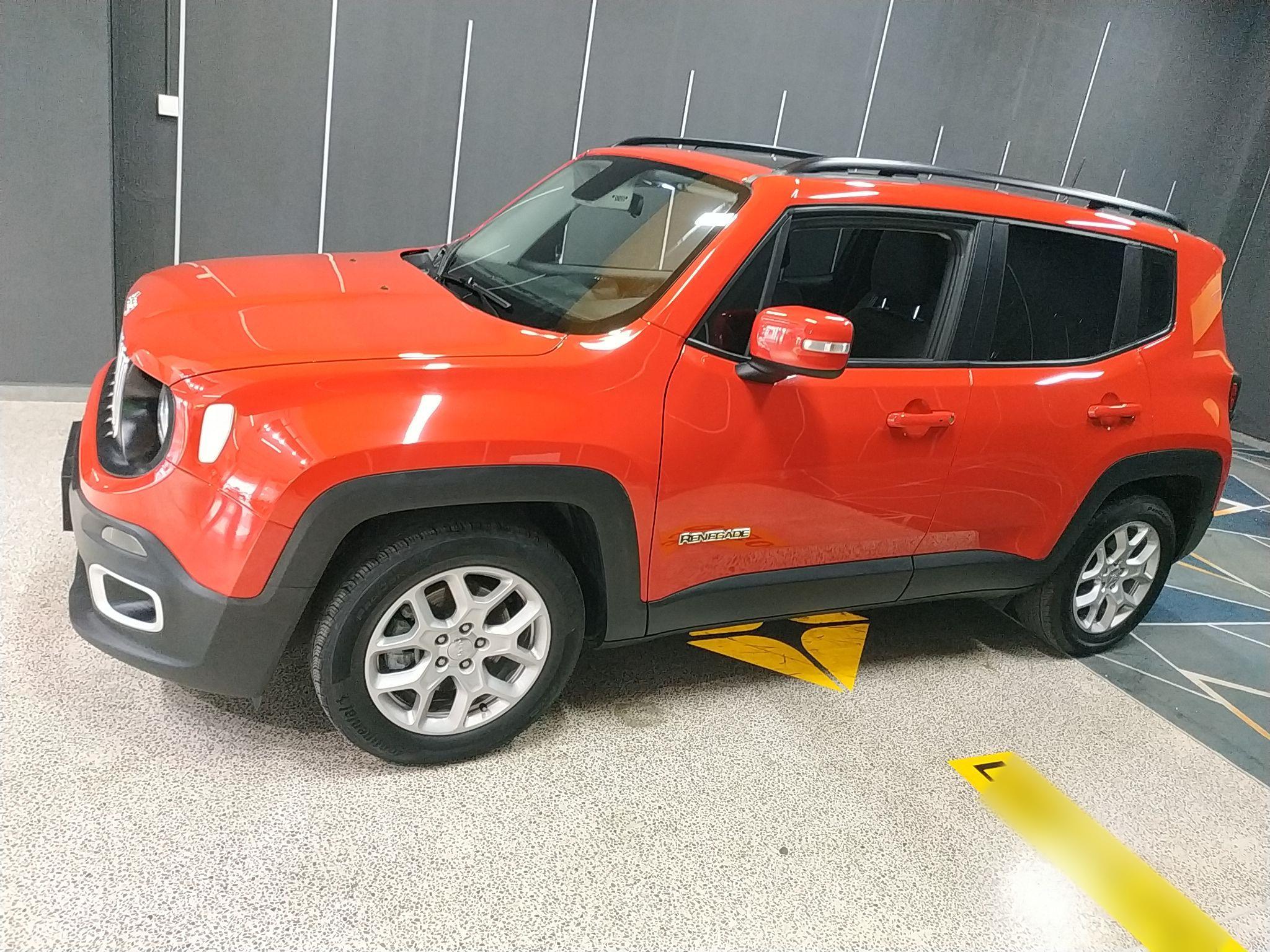 Jeep 自由侠 2017款  180T 自动劲能版