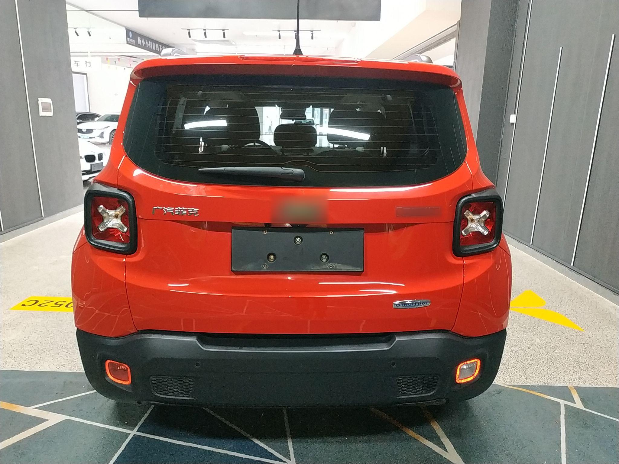 Jeep 自由侠 2017款  180T 自动劲能版