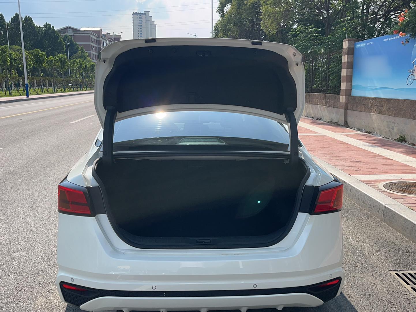 日产 天籁 2021款 2.0L XL 舒适版