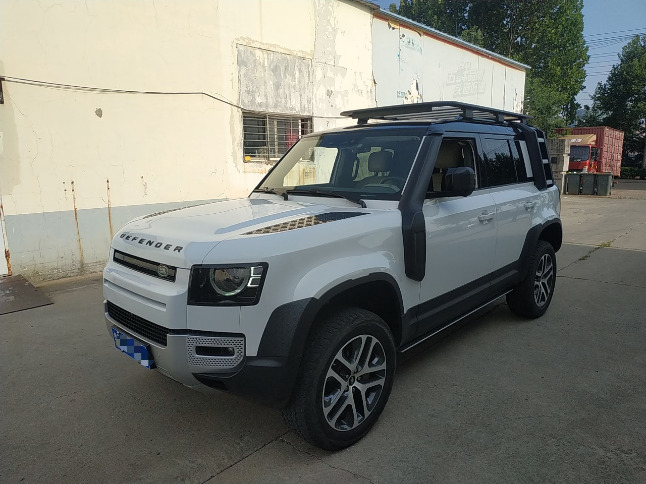 路虎 卫士 2021款 110 P400 暗黑特别版(进口)