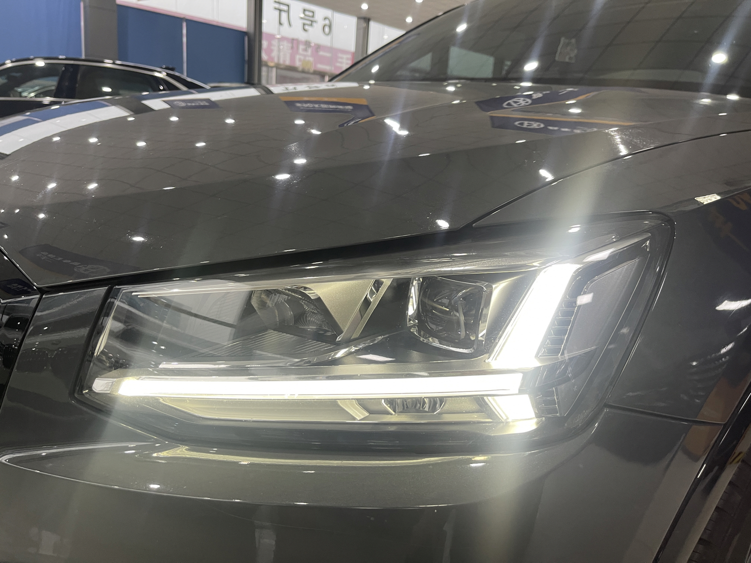 奥迪Q2L 2021款 35 TFSI 进取动感型