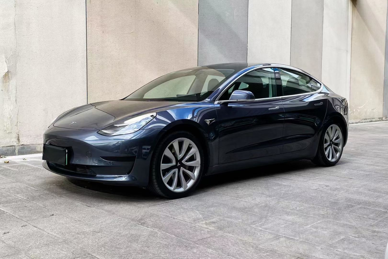 特斯拉 Model 3 2019款 标准续航后驱升级版