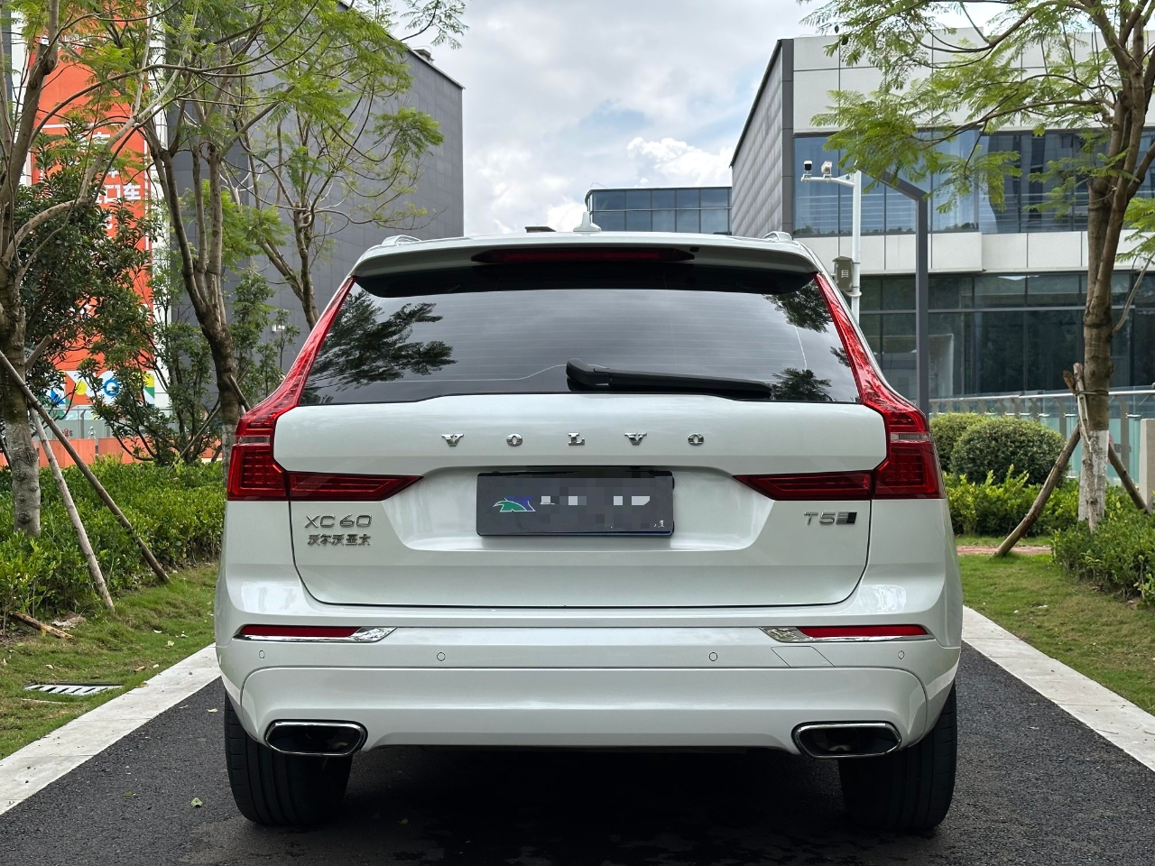 沃尔沃XC60 2019款 T5 四驱智雅豪华版 国VI