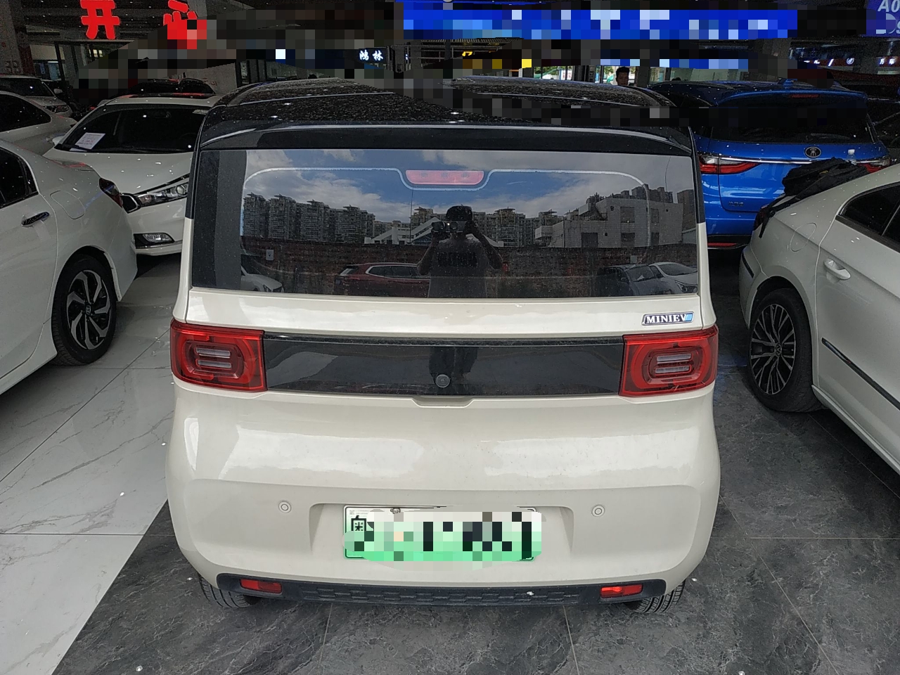 五菱汽车 宏光MINI EV 2022款 马卡龙臻享款 磷酸铁锂