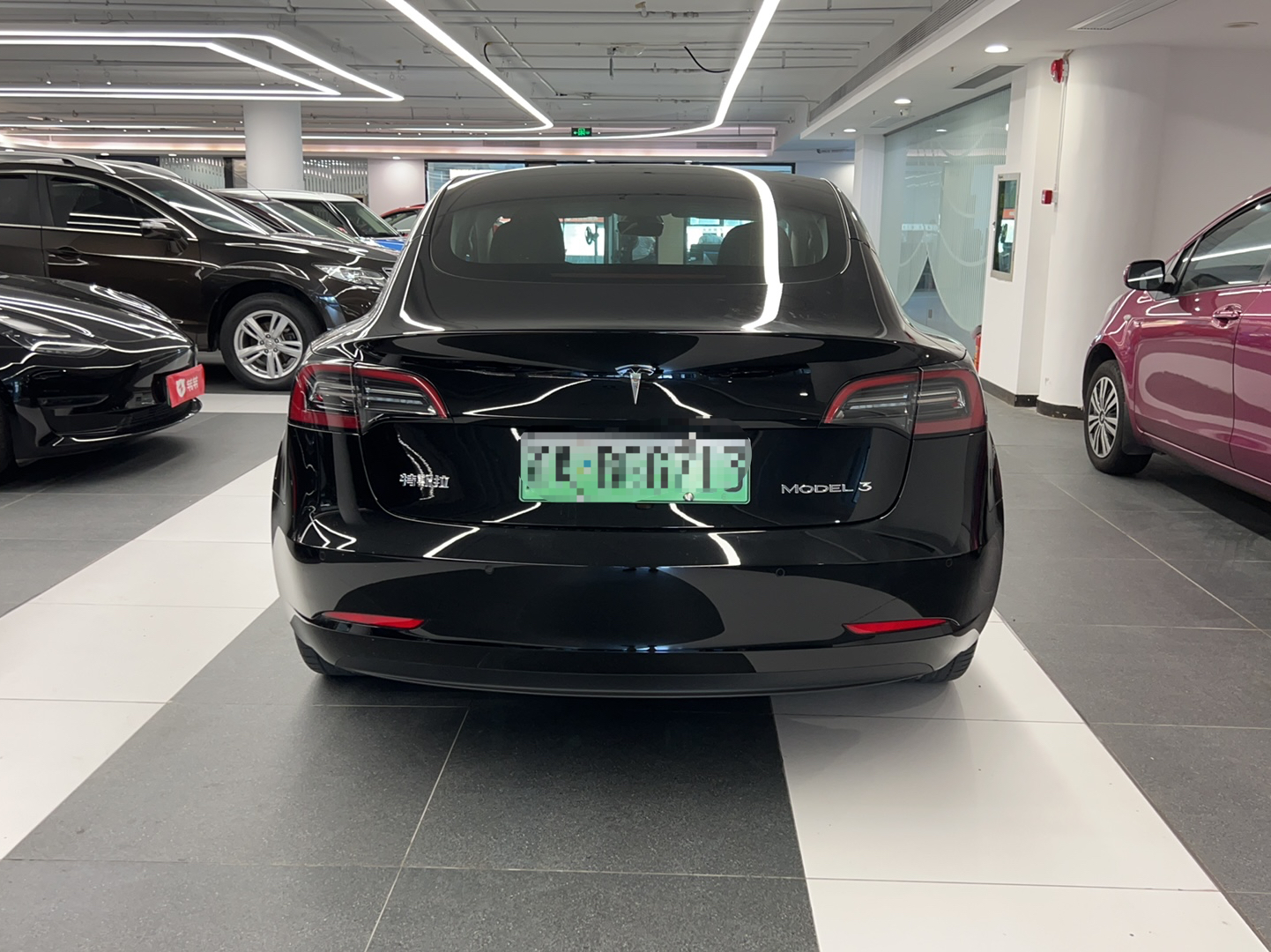 特斯拉 Model 3 2022款 后轮驱动版