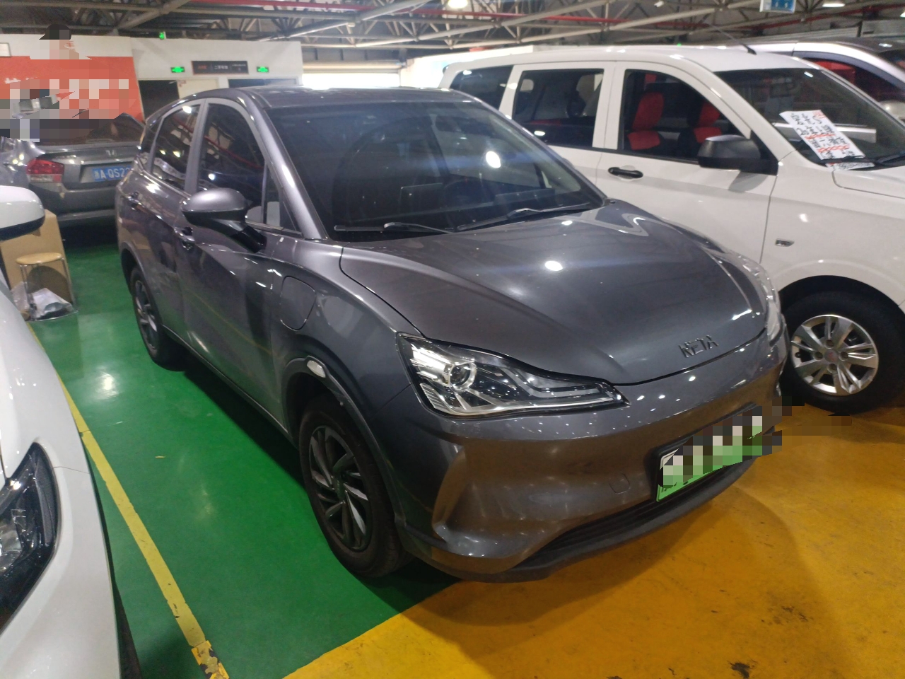 哪吒汽车 哪吒V 2021款 标准续航娱乐版升级型