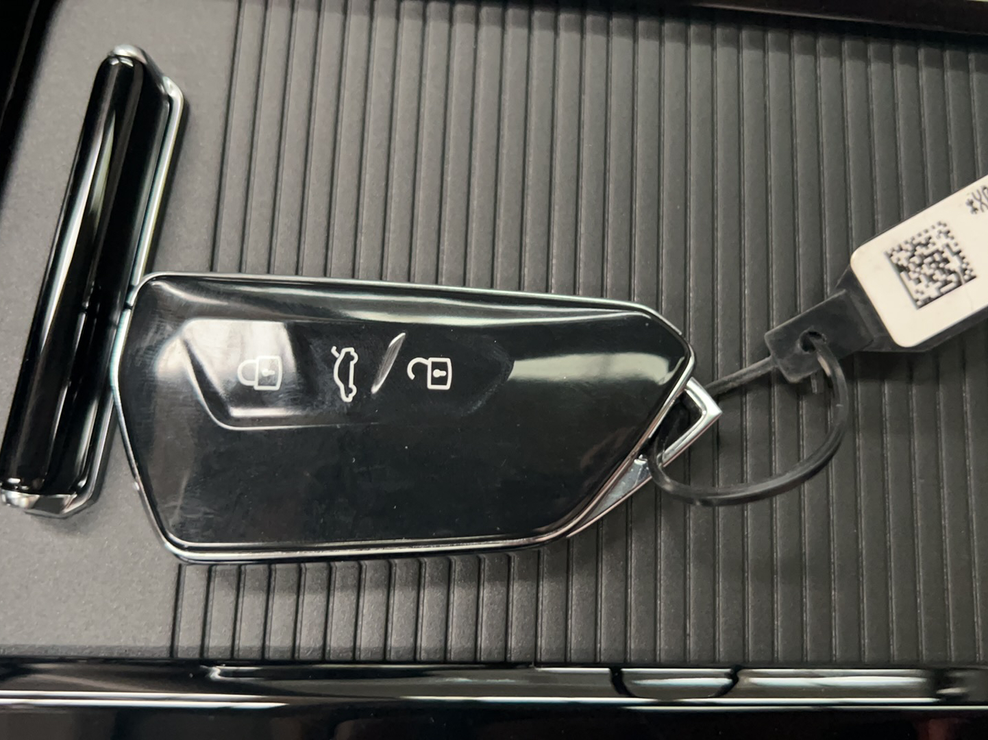 大众 途昂 2022款 380TSI 四驱尊崇豪华版