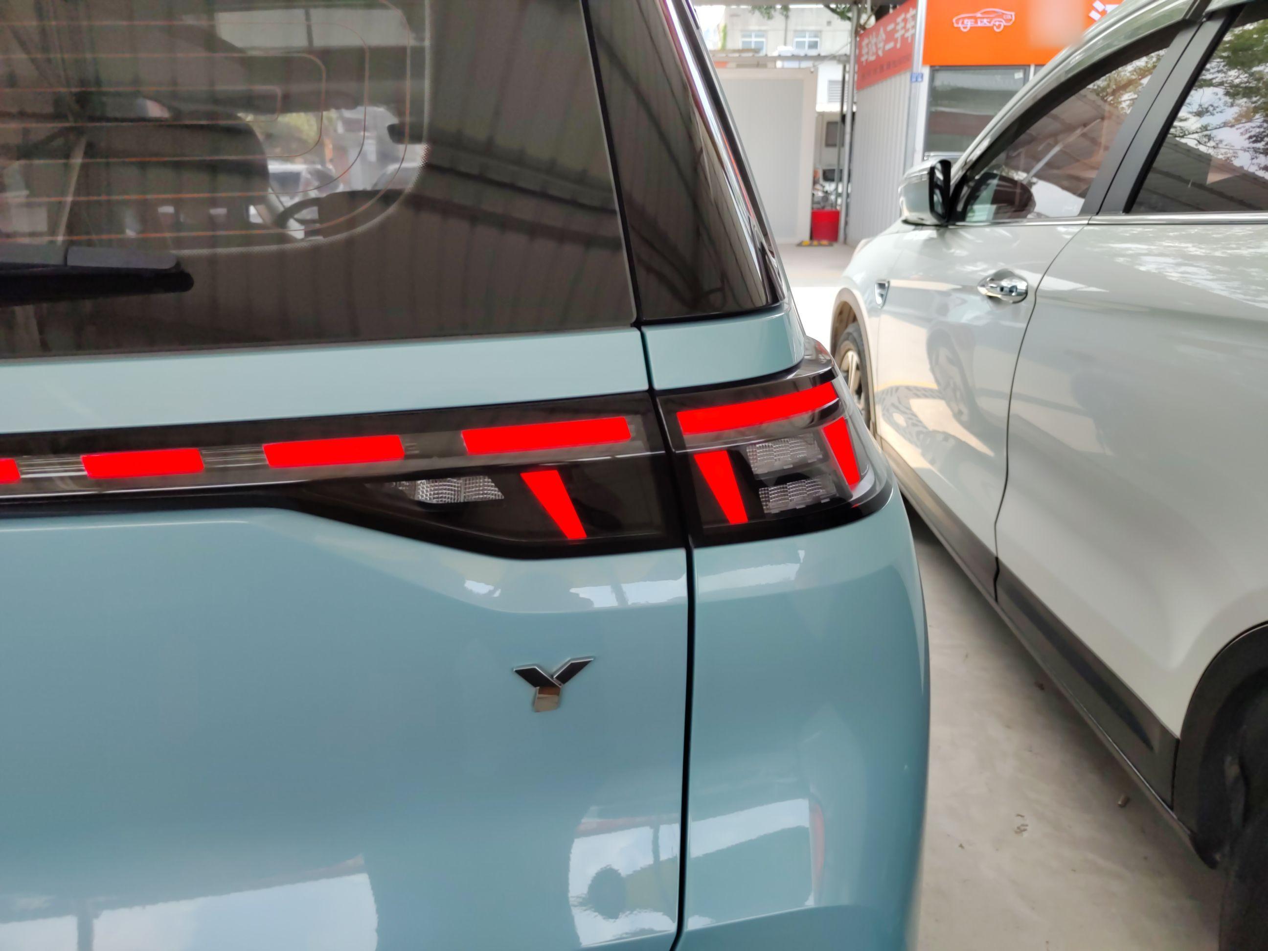 广汽埃安 AION Y 2021款 80 悦享科技版