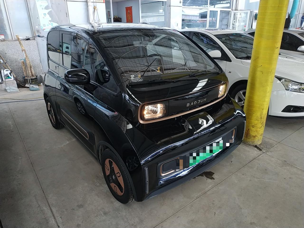 宝骏KiWi EV 2021款 设计师 三元锂