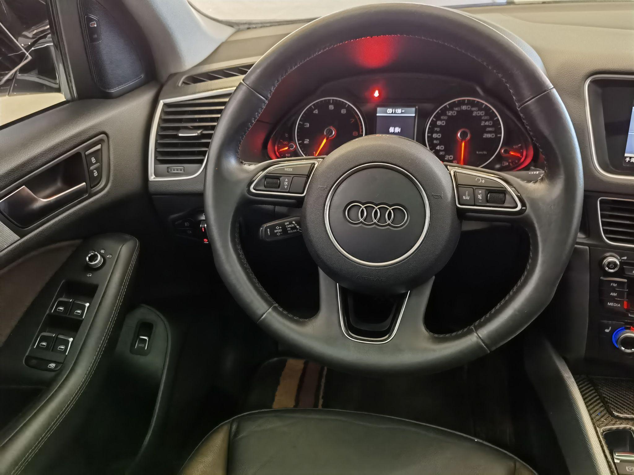 奥迪Q5 2017款 Plus 40 TFSI 技术型