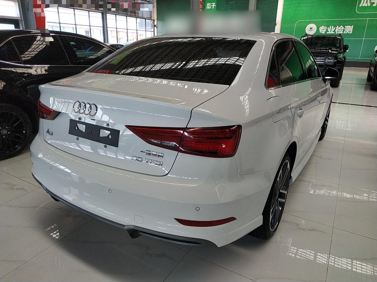 奥迪A3 2020款  Limousine 35 TFSI 运动型 国VI