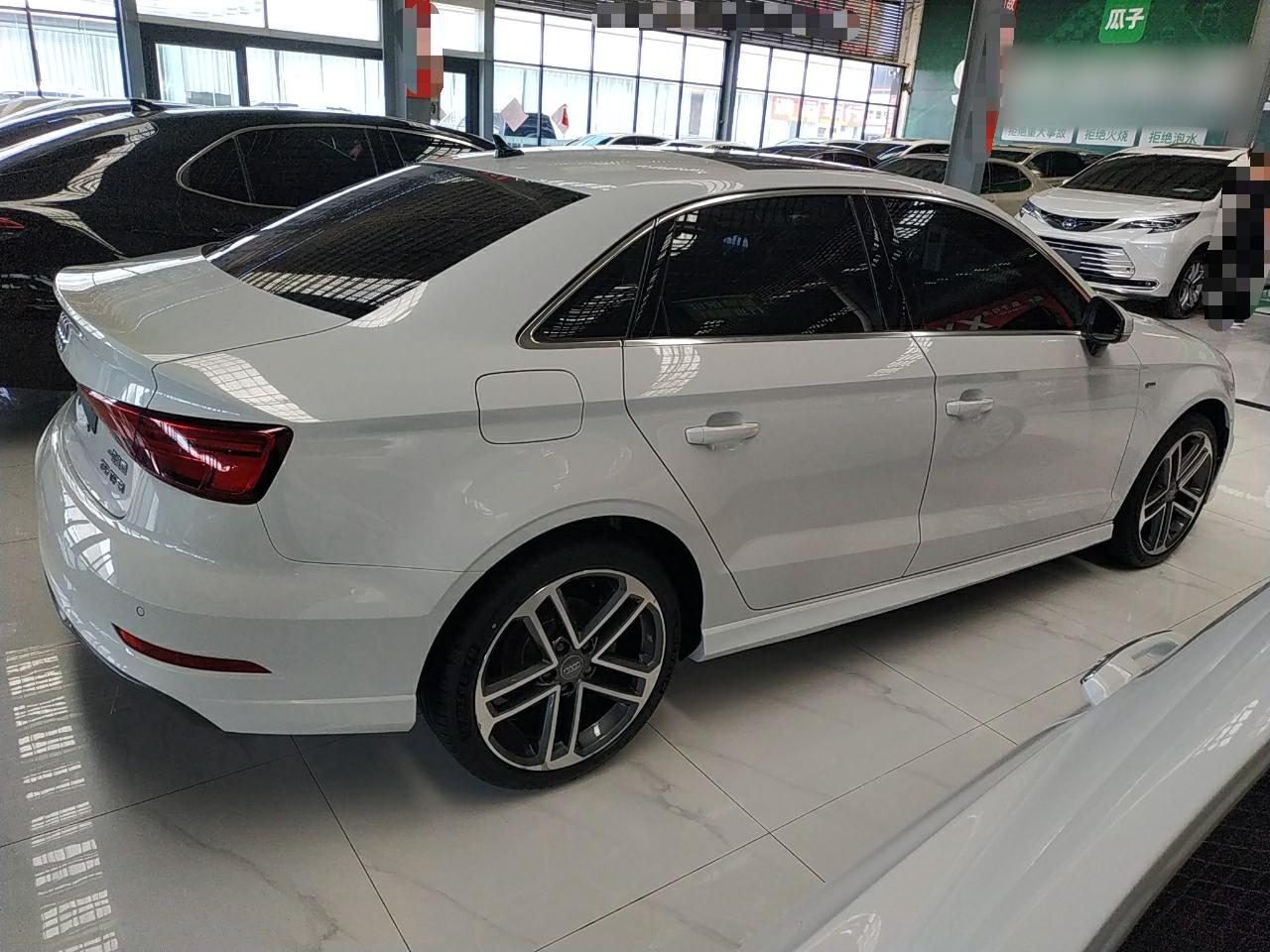 奥迪A3 2020款  Limousine 35 TFSI 运动型 国VI