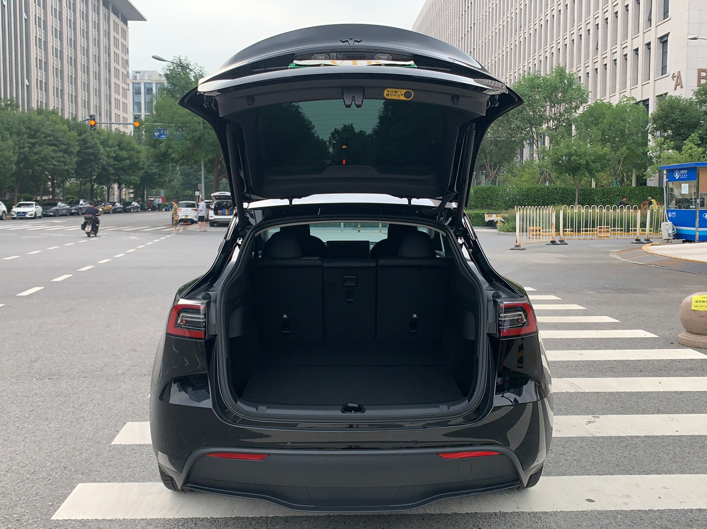 特斯拉 Model Y 2022款 后轮驱动版