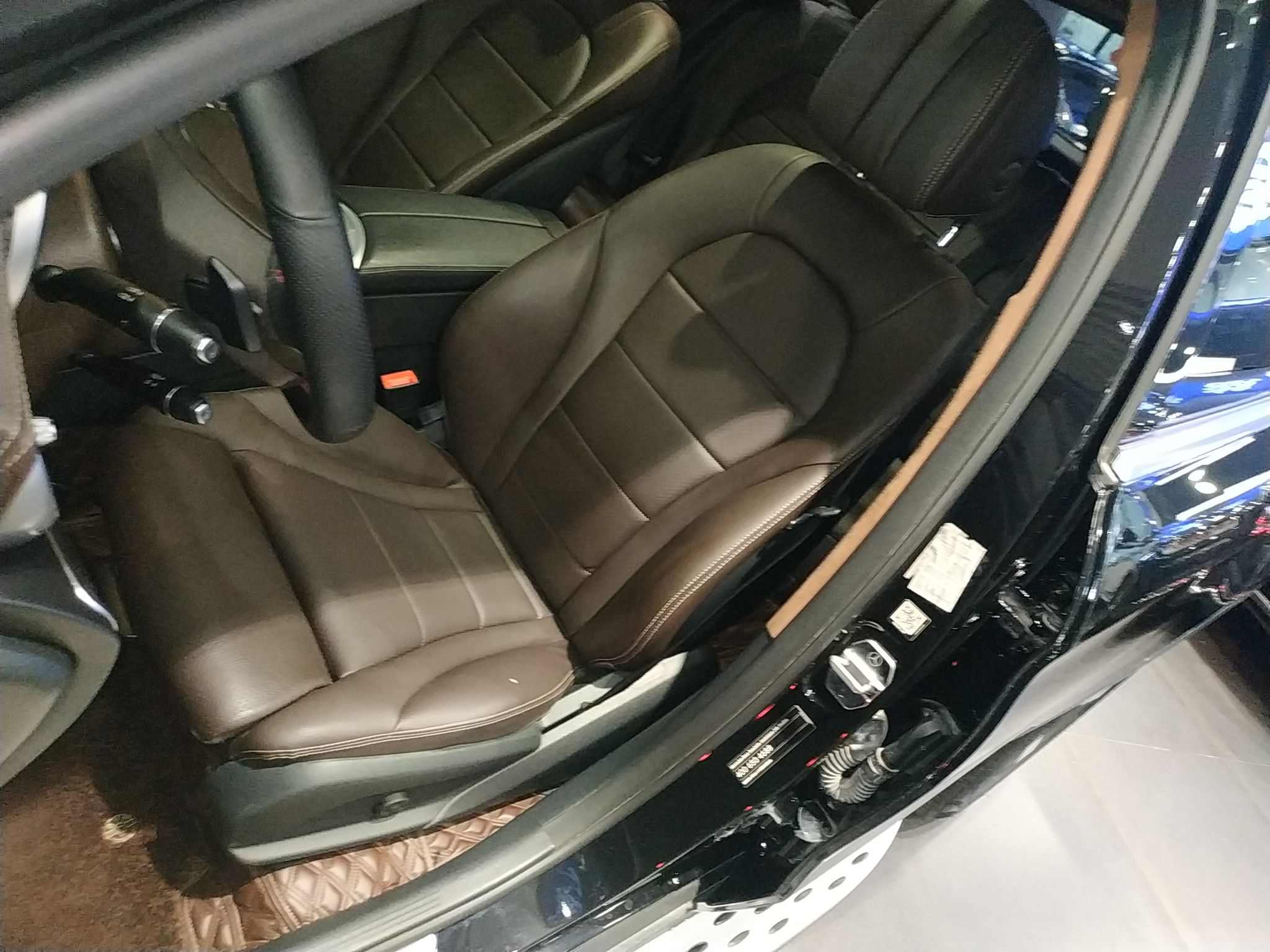 奔驰GLC级 2016款 GLC 260 4MATIC 豪华型