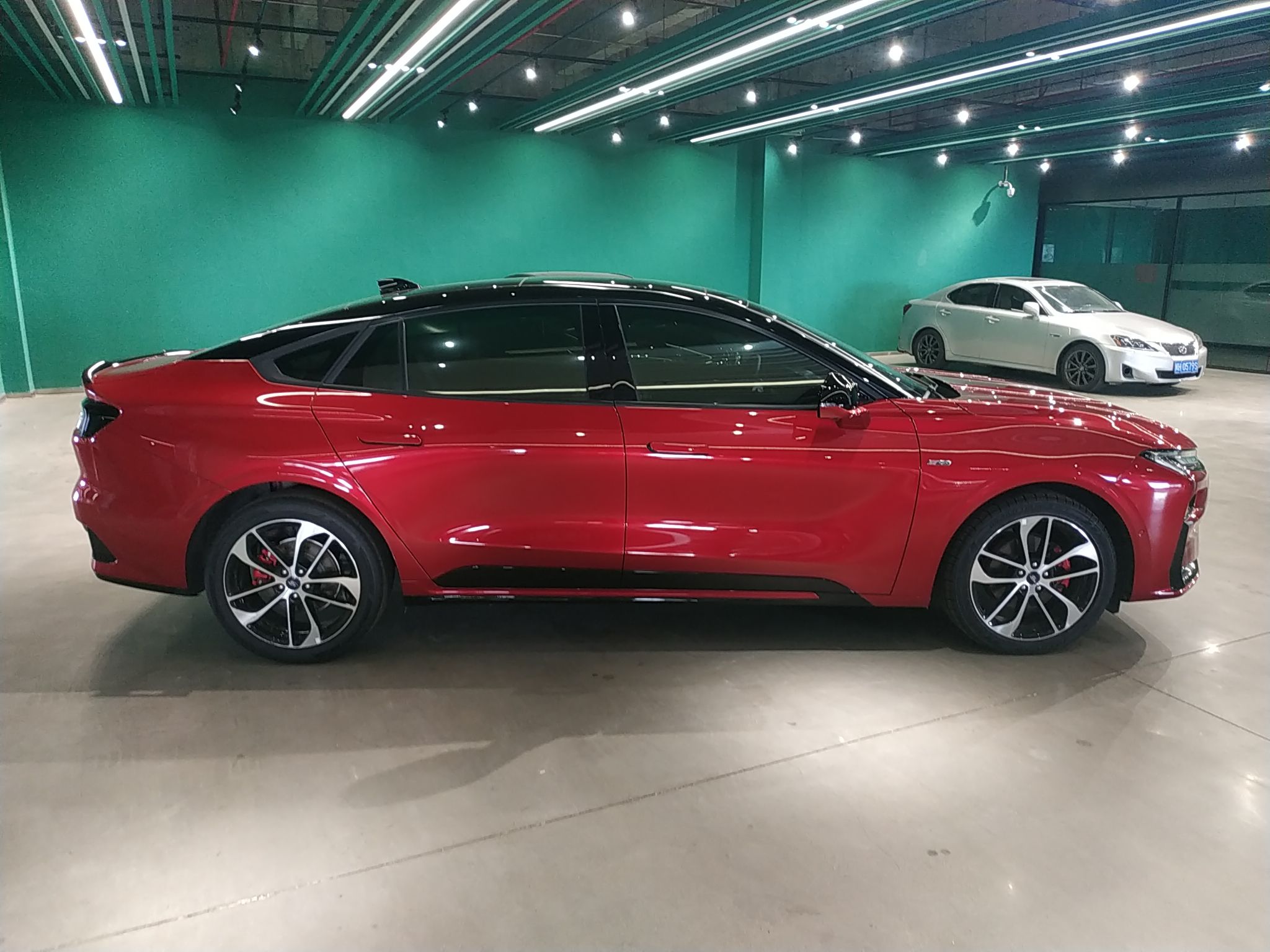 福特 蒙迪欧 2022款 EcoBoost 245 ST-Line