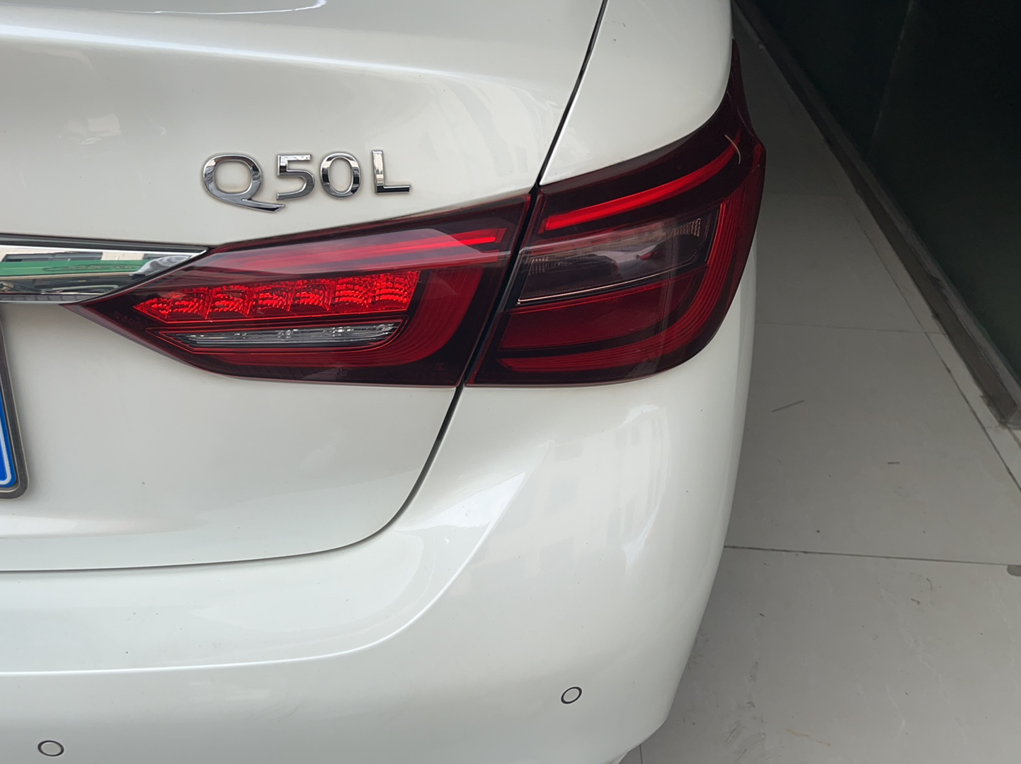 英菲尼迪Q50L 2018款 2.0T 舒适版 国VI