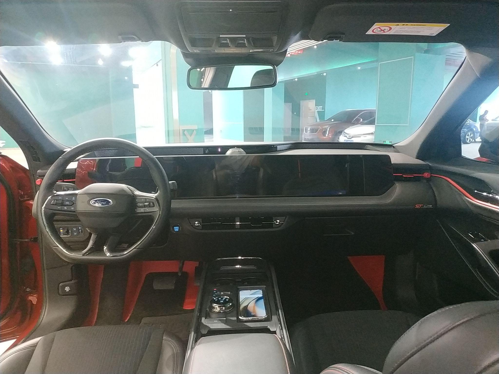 福特 蒙迪欧 2022款 EcoBoost 245 ST-Line