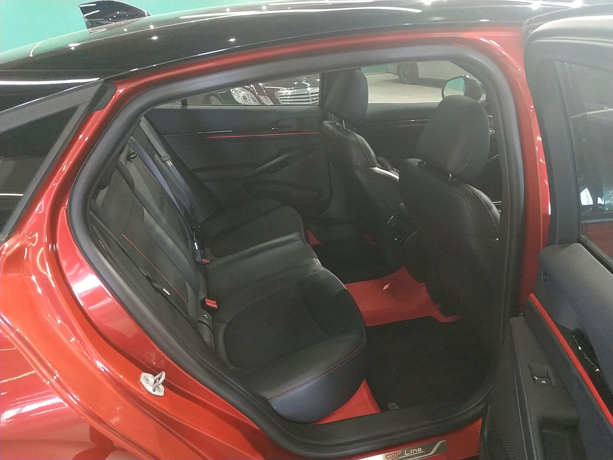 福特 蒙迪欧 2022款 EcoBoost 245 ST-Line