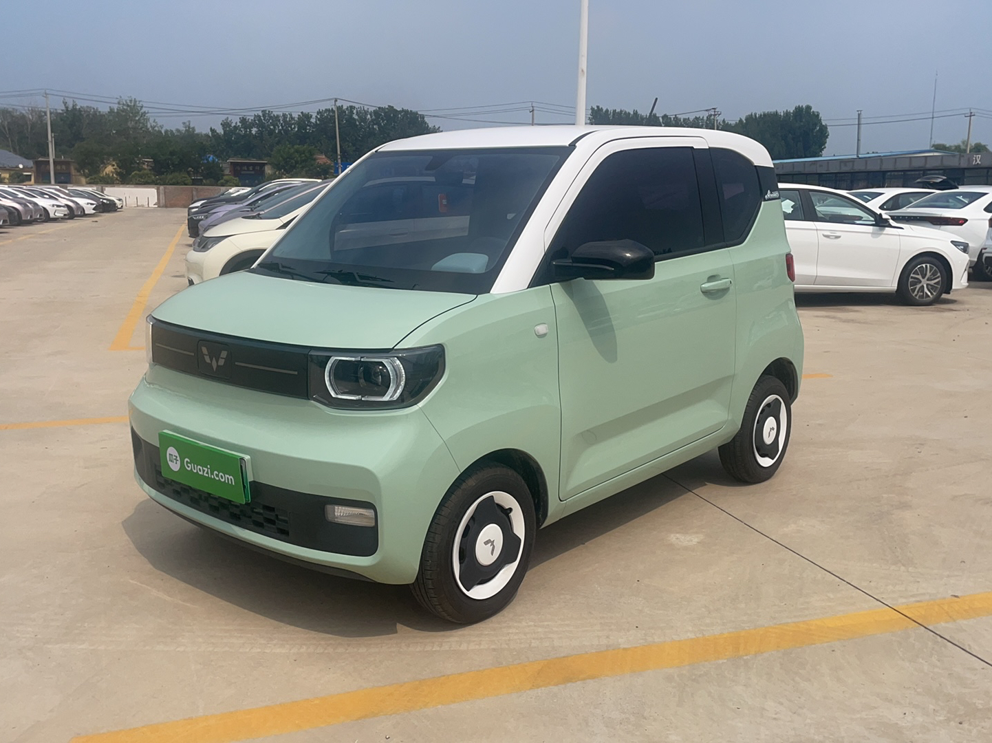 五菱汽车 宏光MINI EV 2022款 马卡龙时尚款 磷酸铁锂