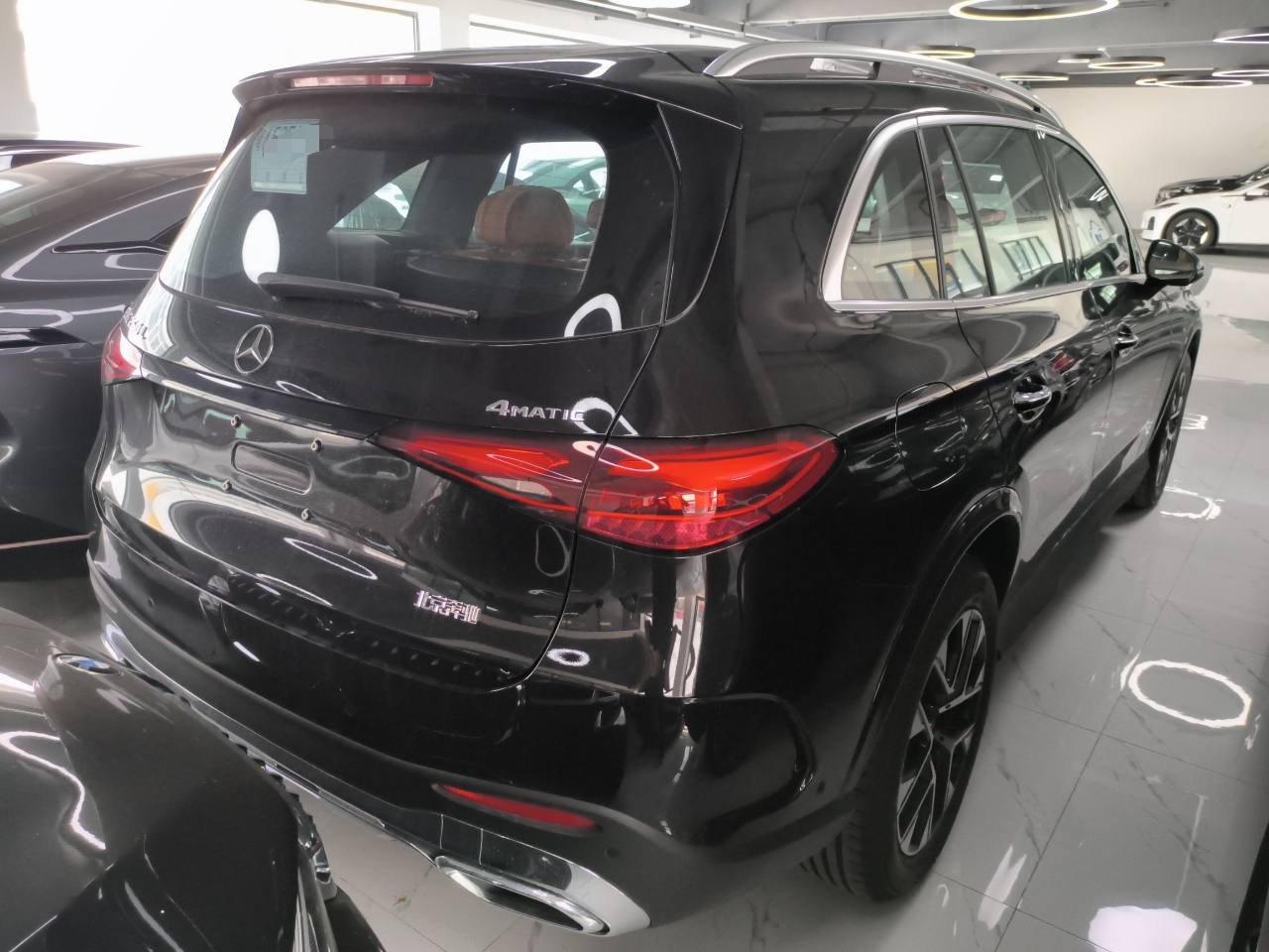 奔驰GLC级 2023款 GLC 260 L 4MATIC 豪华型 5座