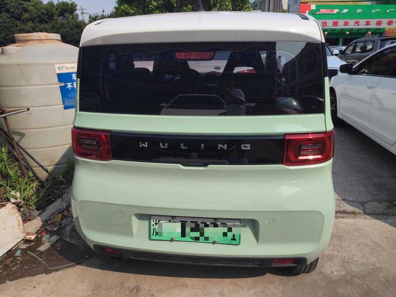 五菱汽车 宏光MINI EV 2021款 马卡龙臻享款 磷酸铁锂