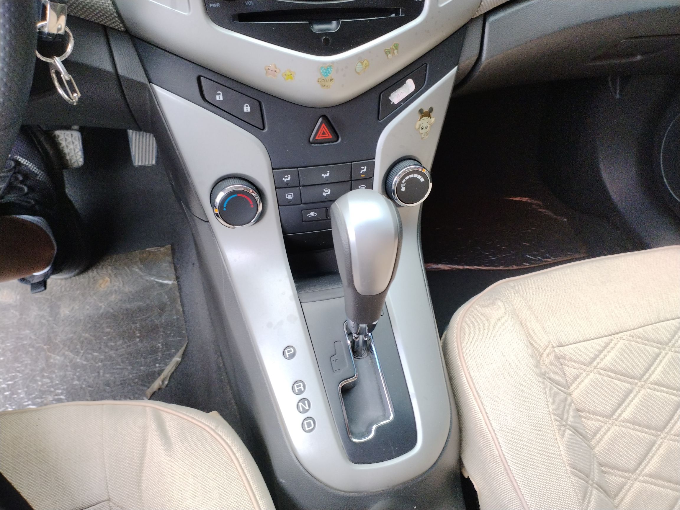 雪佛兰 科鲁兹 2012款 1.6L SE AT