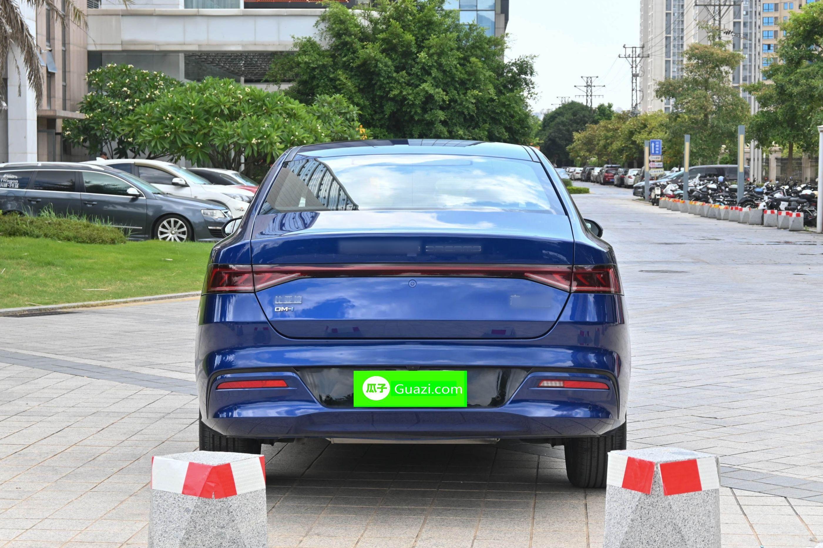 比亚迪 秦PLUS 2021款 DM-i 120KM 旗舰型