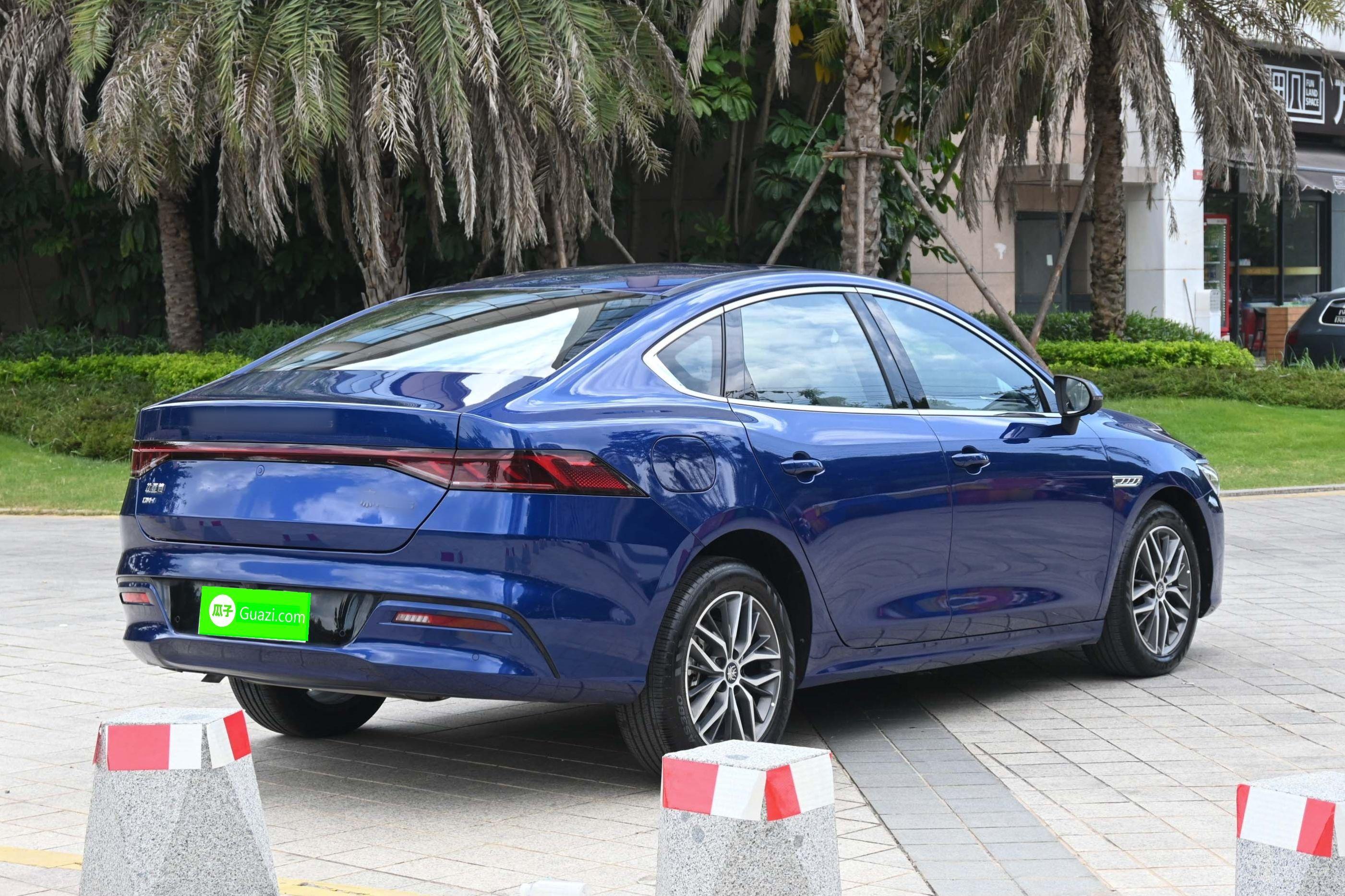 比亚迪 秦PLUS 2021款 DM-i 120KM 旗舰型