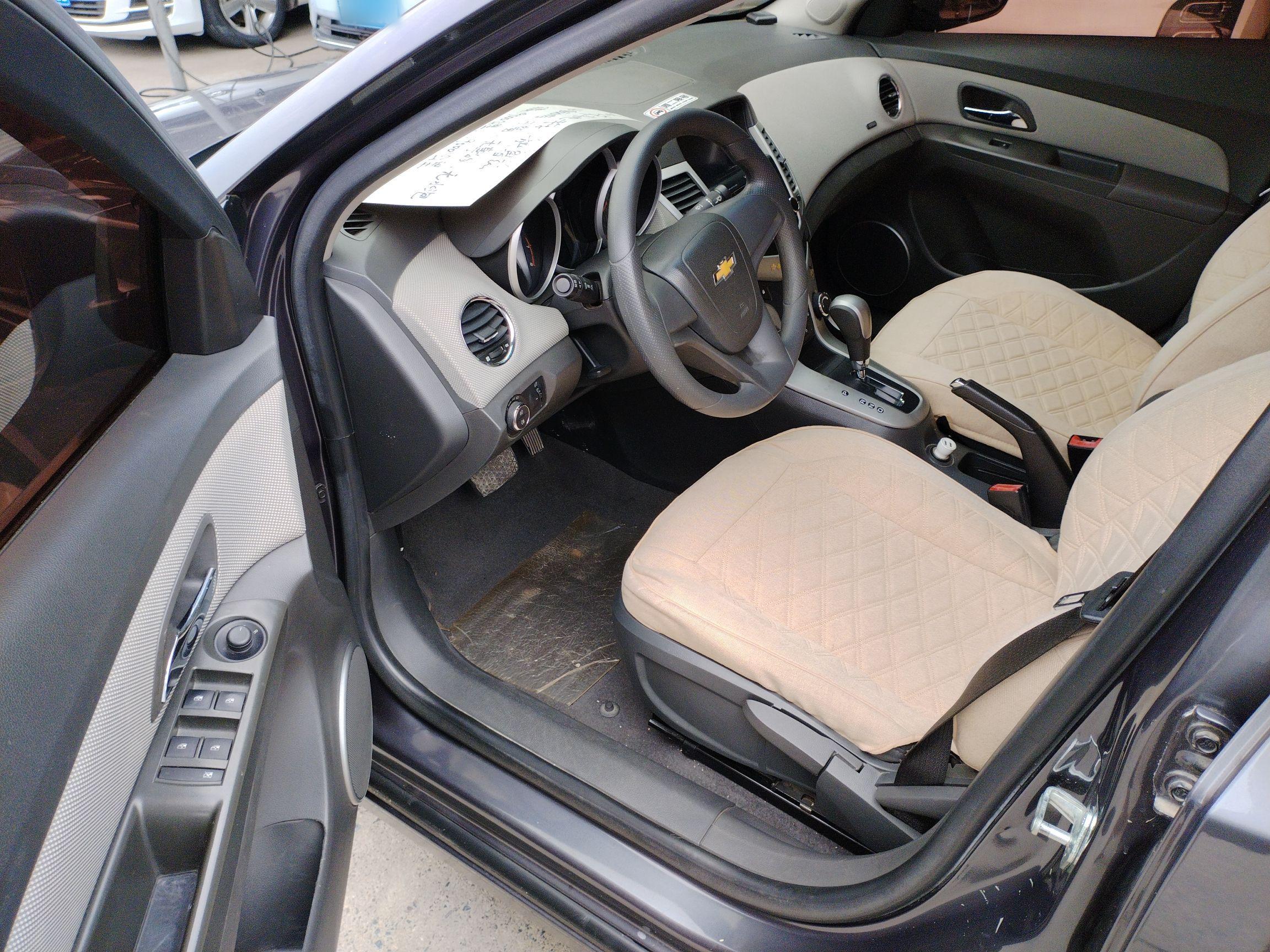 雪佛兰 科鲁兹 2012款 1.6L SE AT