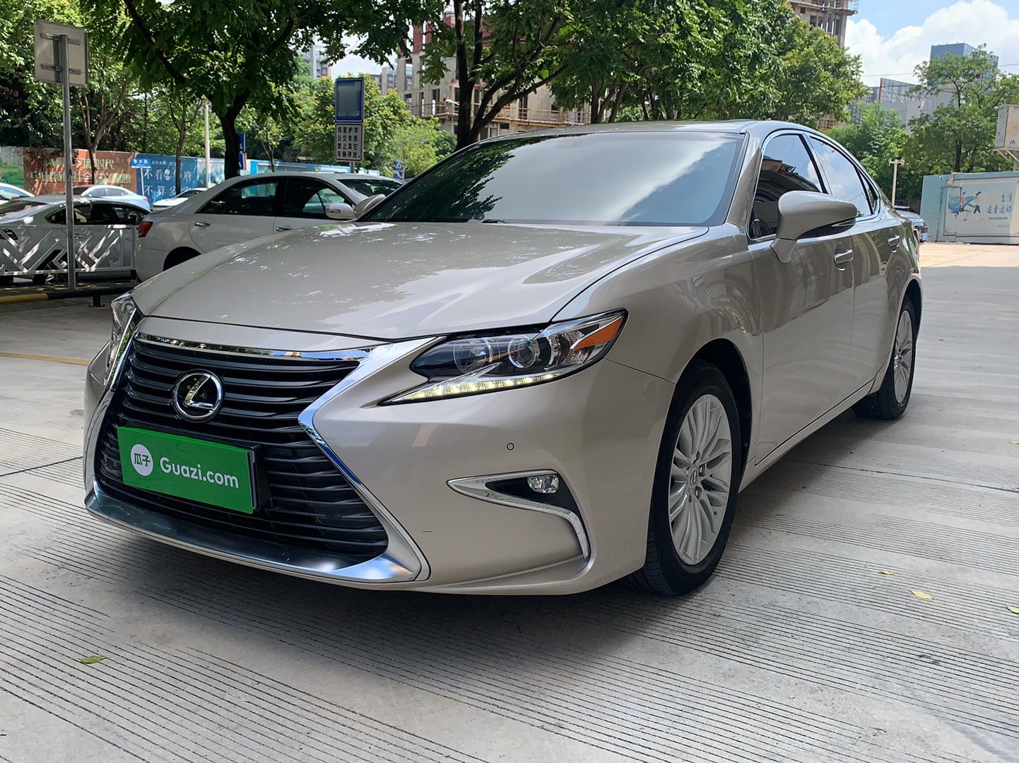 雷克萨斯ES 2015款 250 典雅版