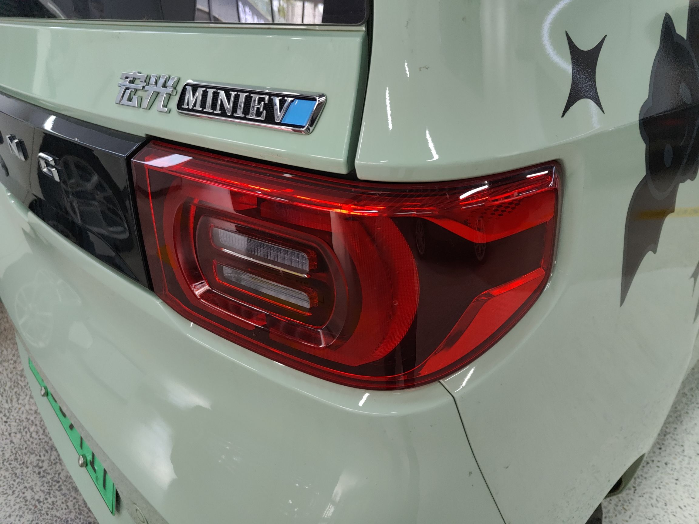 五菱汽车 宏光MINI EV 2022款 马卡龙时尚款 三元锂