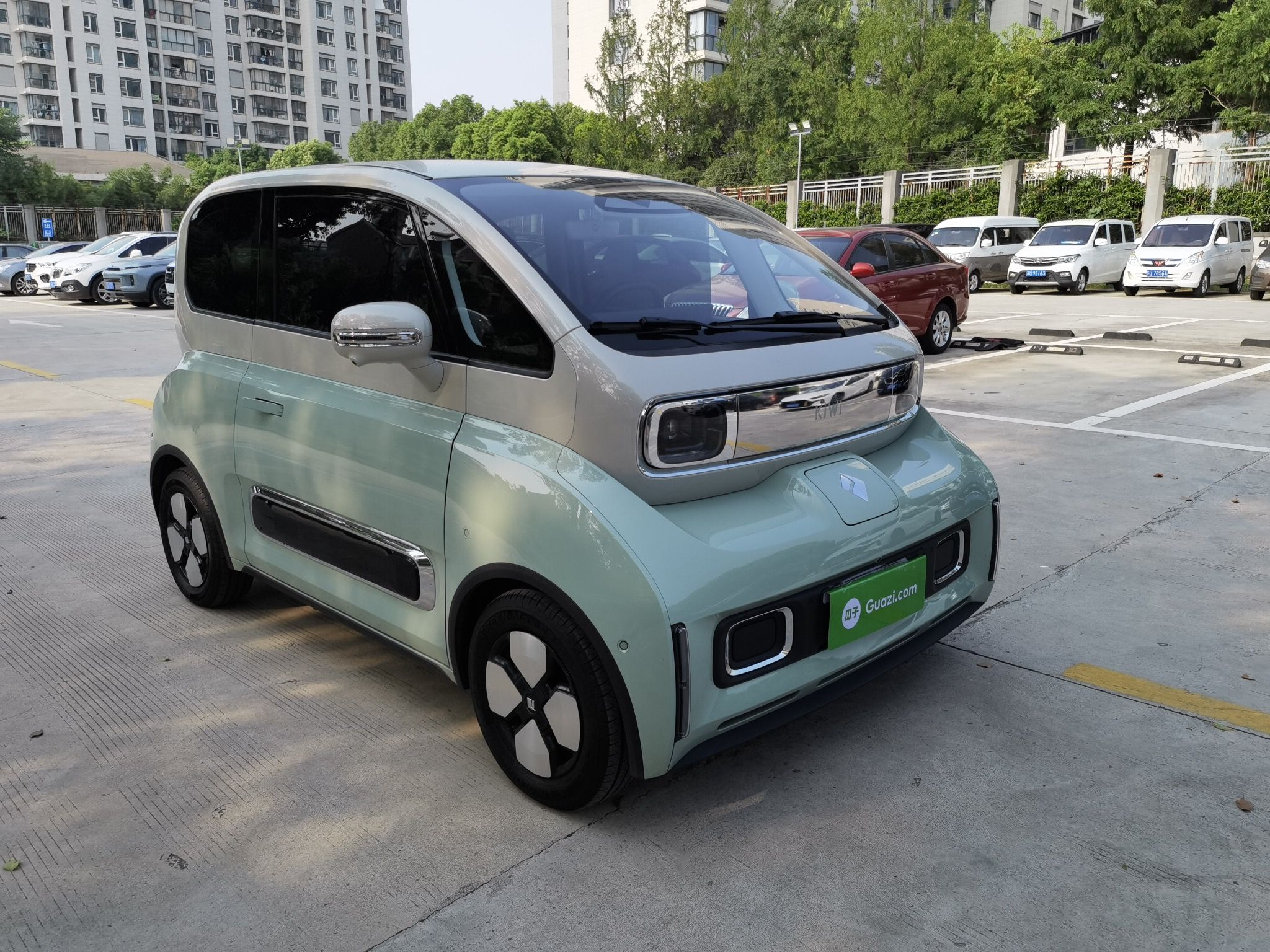 宝骏KiWi EV 2023款 大疆版 磷酸铁锂