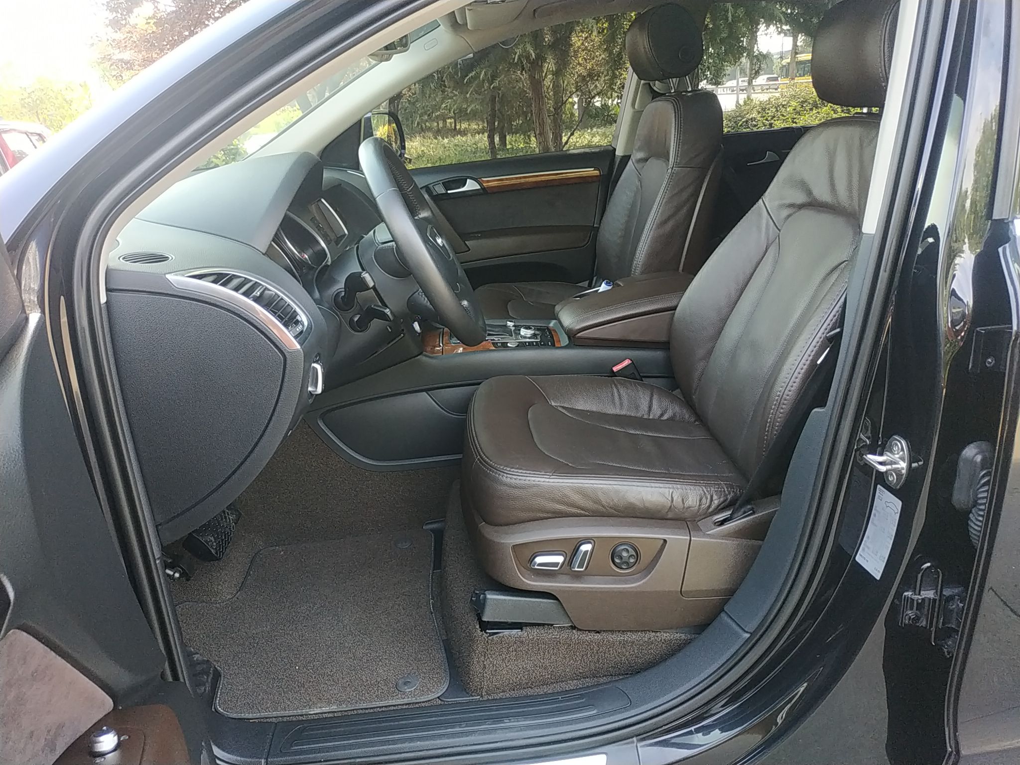 奥迪Q7 2014款 35 TFSI 运动型(进口)