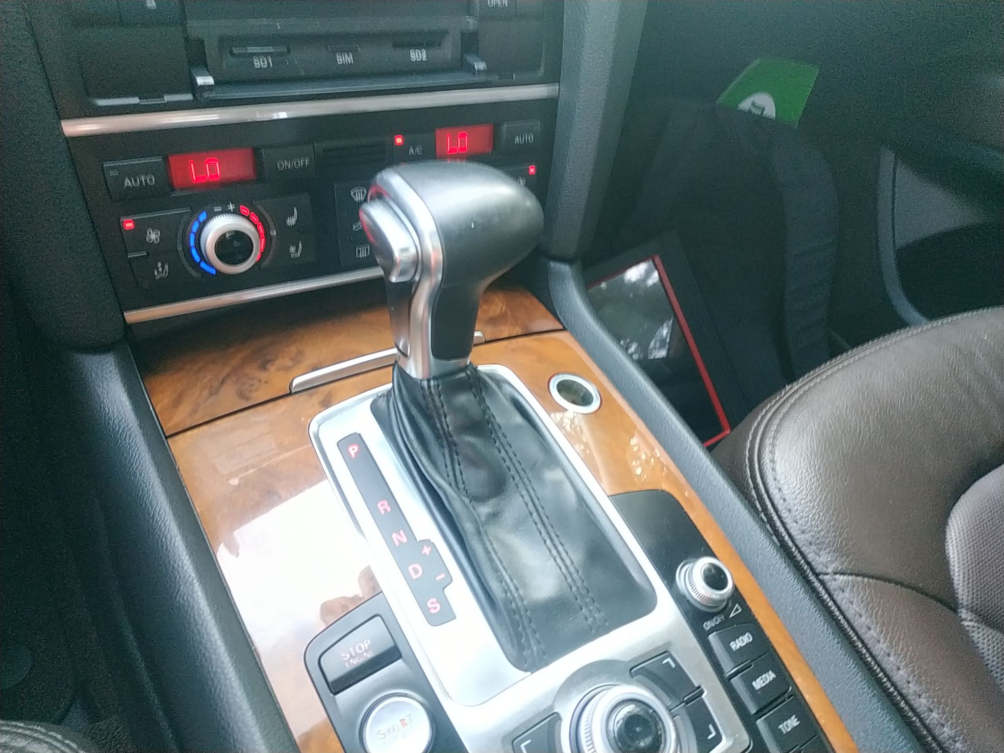 奥迪Q7 2014款 35 TFSI 运动型(进口)