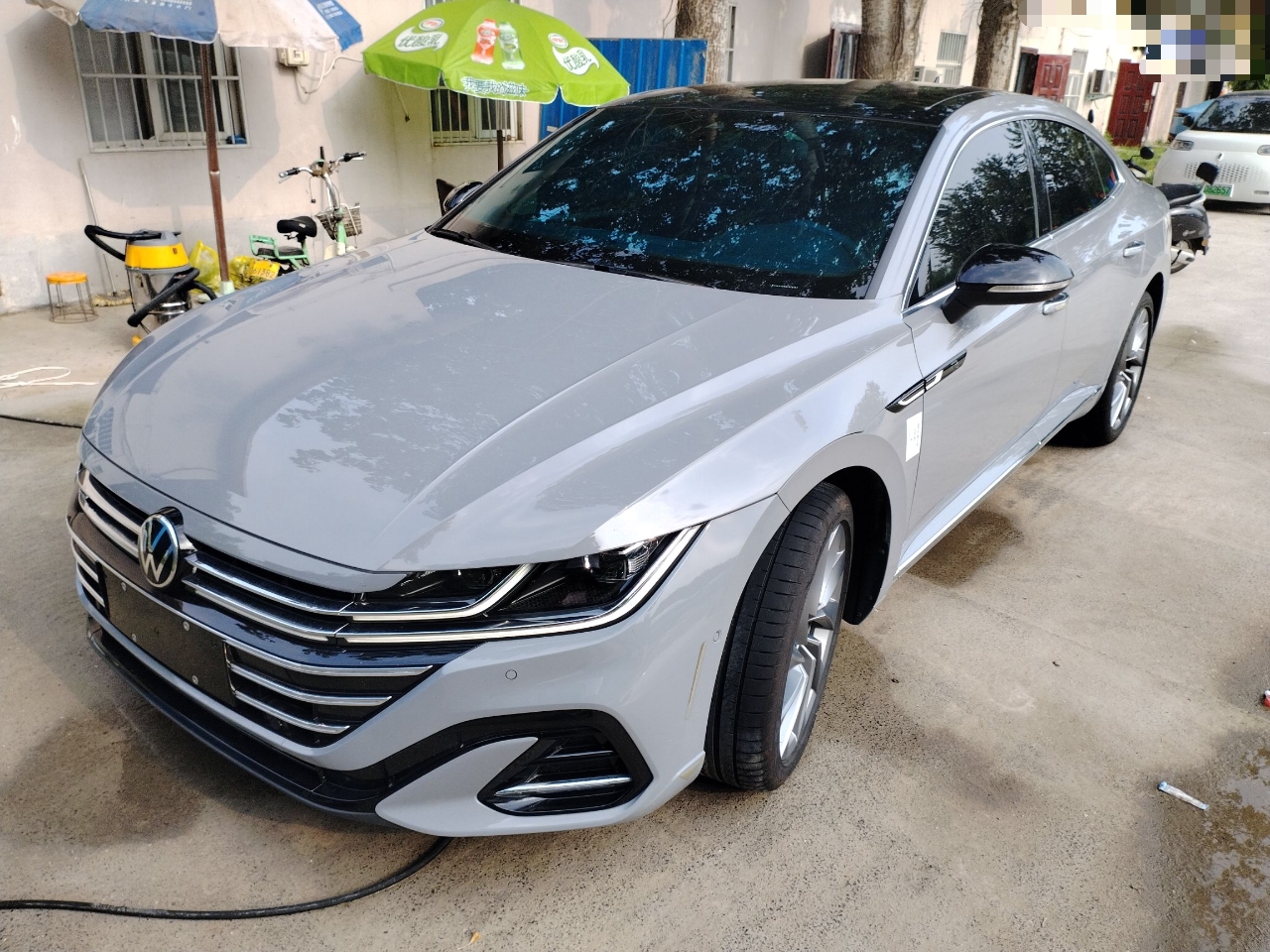 大众CC 2023款 380TSI 夺目版