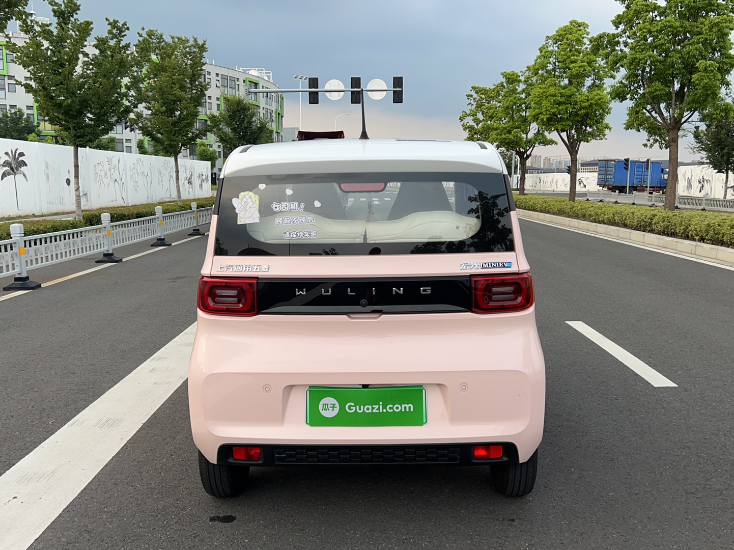 五菱汽车 宏光MINI EV 2021款 马卡龙臻享款 磷酸铁锂