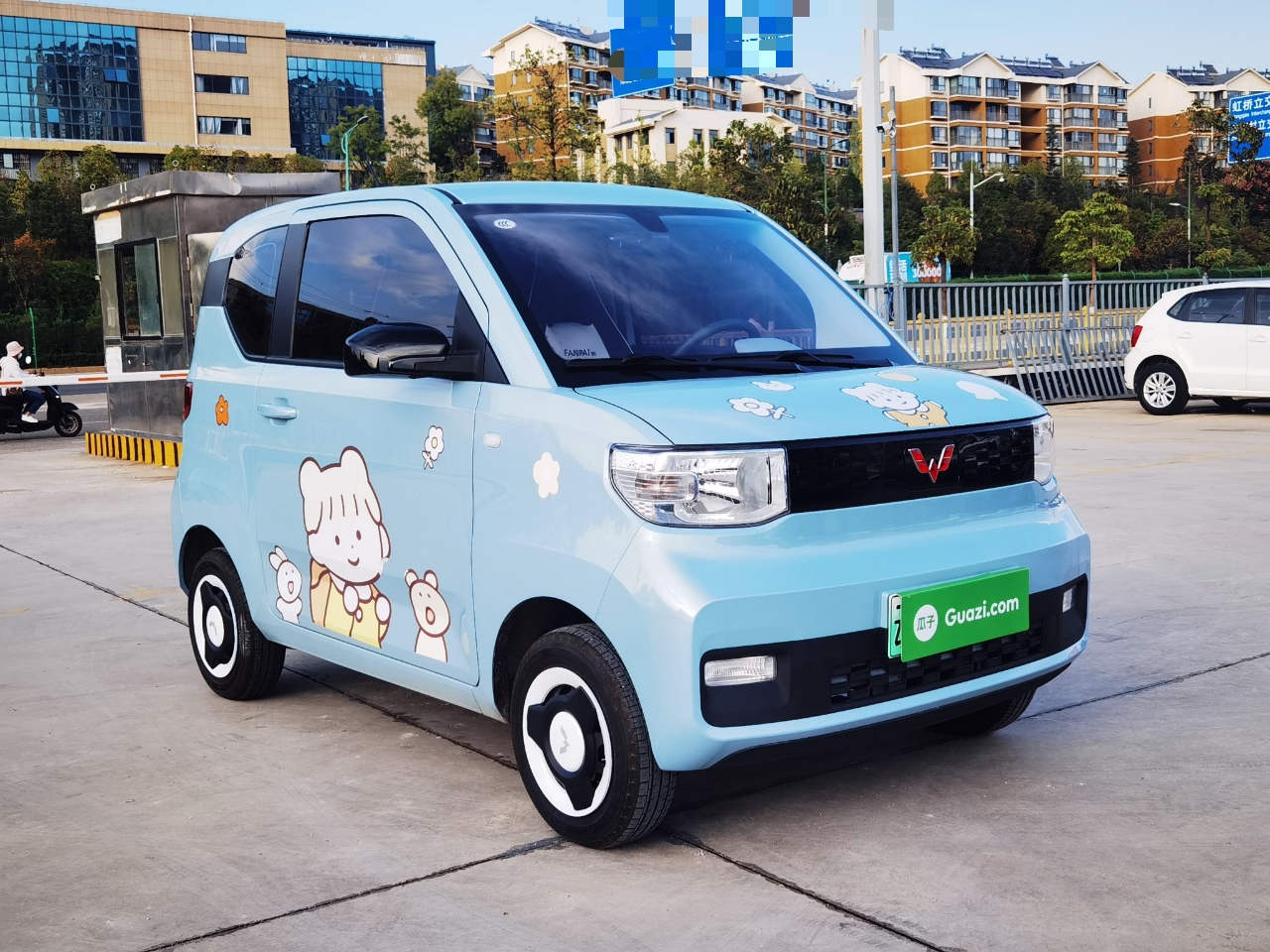 五菱汽车 宏光MINI EV 2022款 轻松款 磷酸铁锂