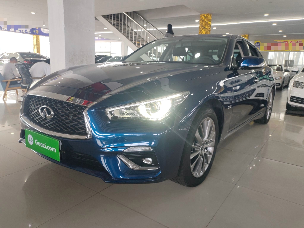 英菲尼迪Q50L 2021款 2.0T 逸享版