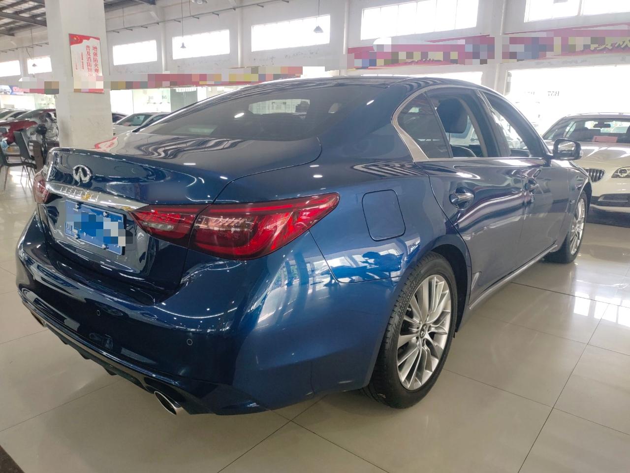 英菲尼迪Q50L 2021款 2.0T 逸享版