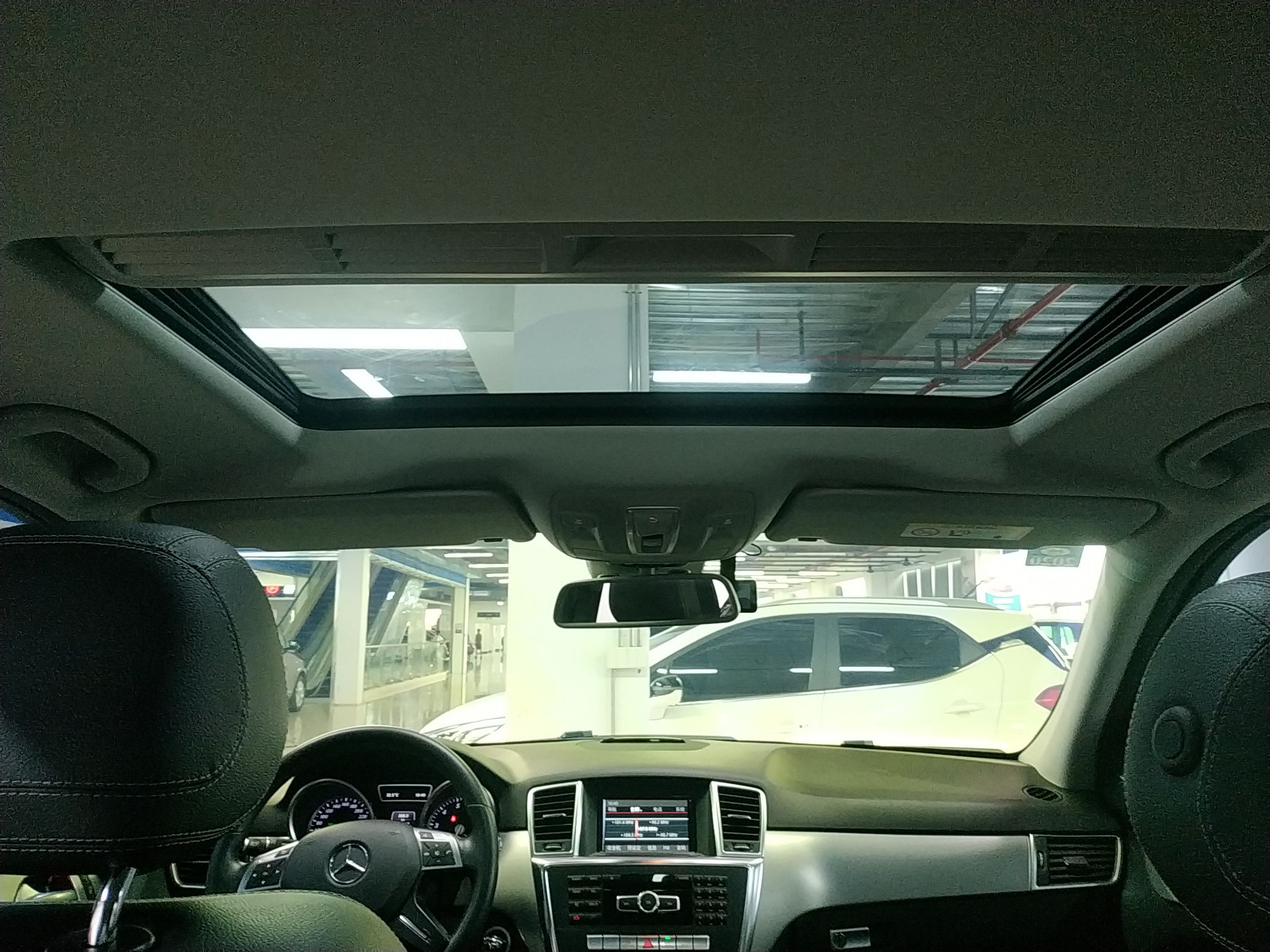 奔驰M级 2014款 ML 320 4MATIC(进口)