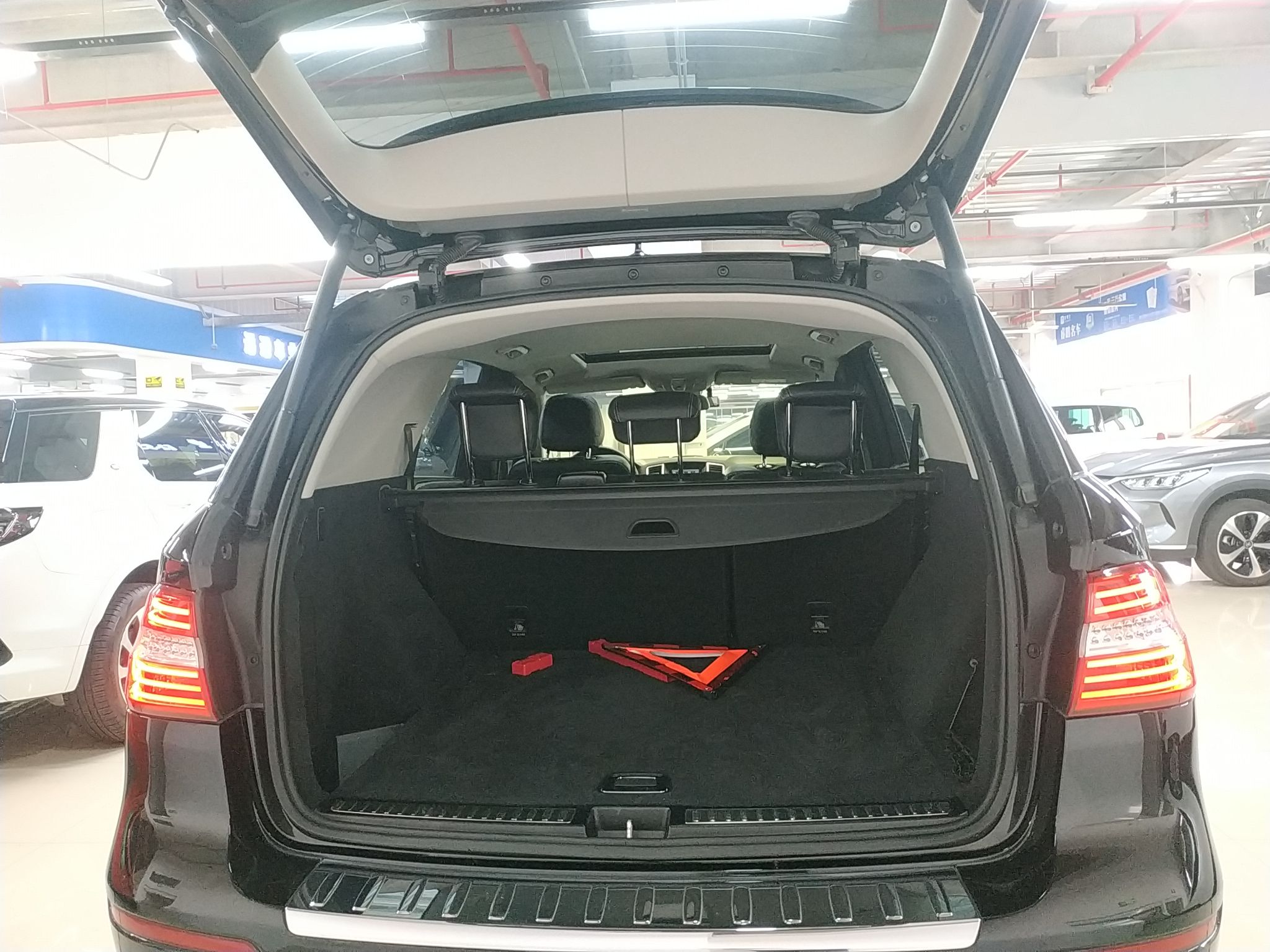 奔驰M级 2014款 ML 320 4MATIC(进口)