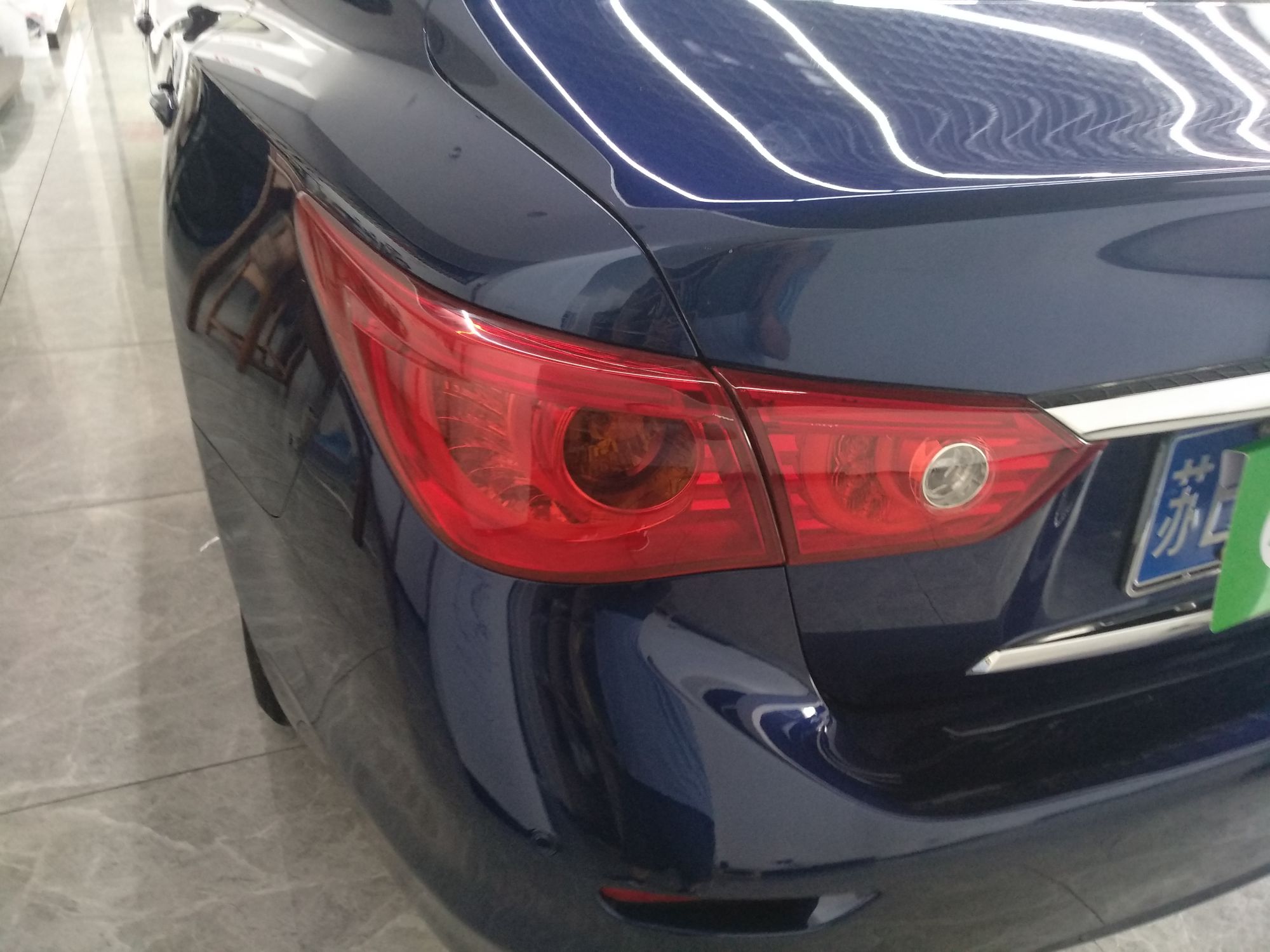 英菲尼迪Q50L 2016款 2.0T 悦享版