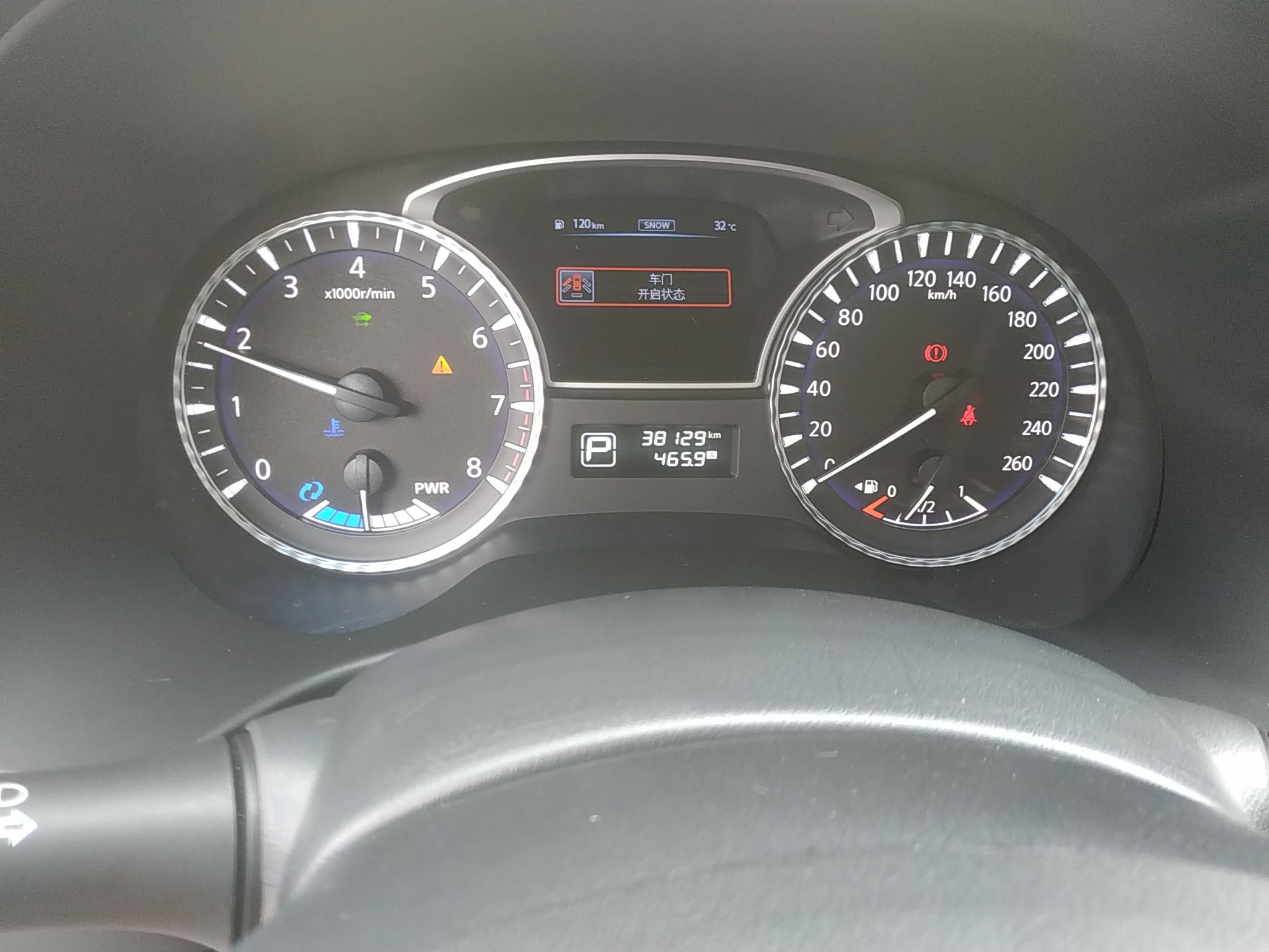 英菲尼迪QX60 2018款 2.5 S/C Hybrid 两驱冠军家庭版(进口)