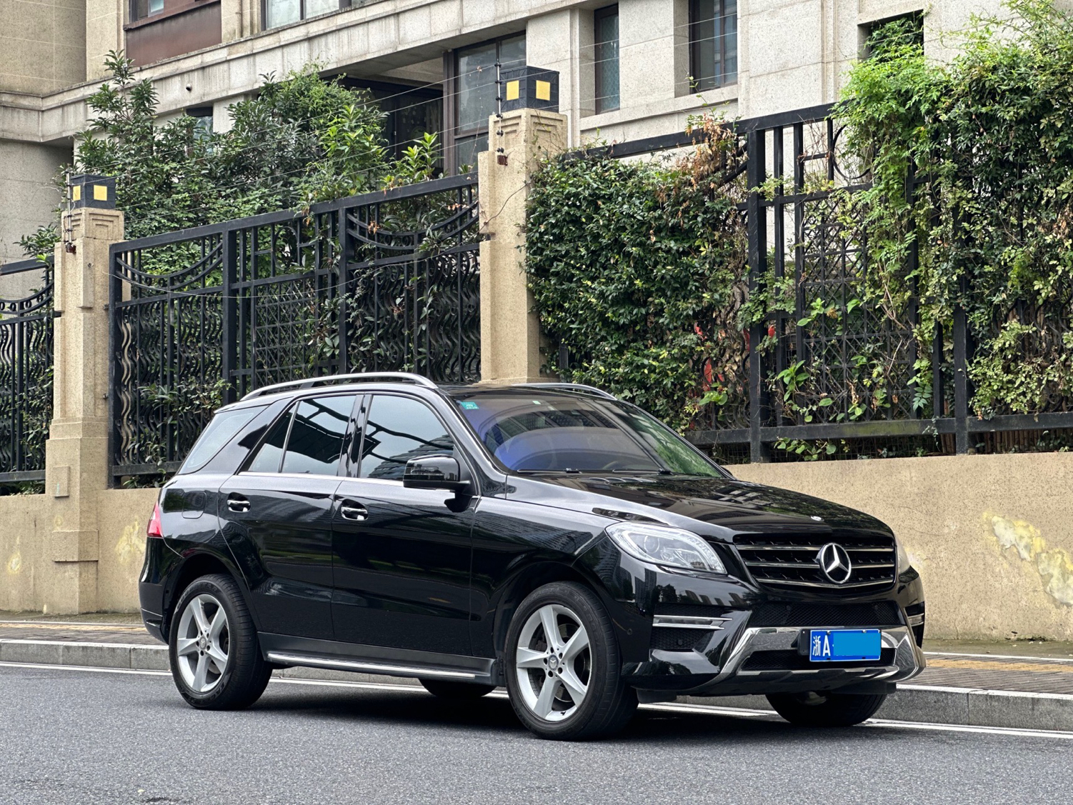 奔驰M级 2014款 ML 320 4MATIC(进口)