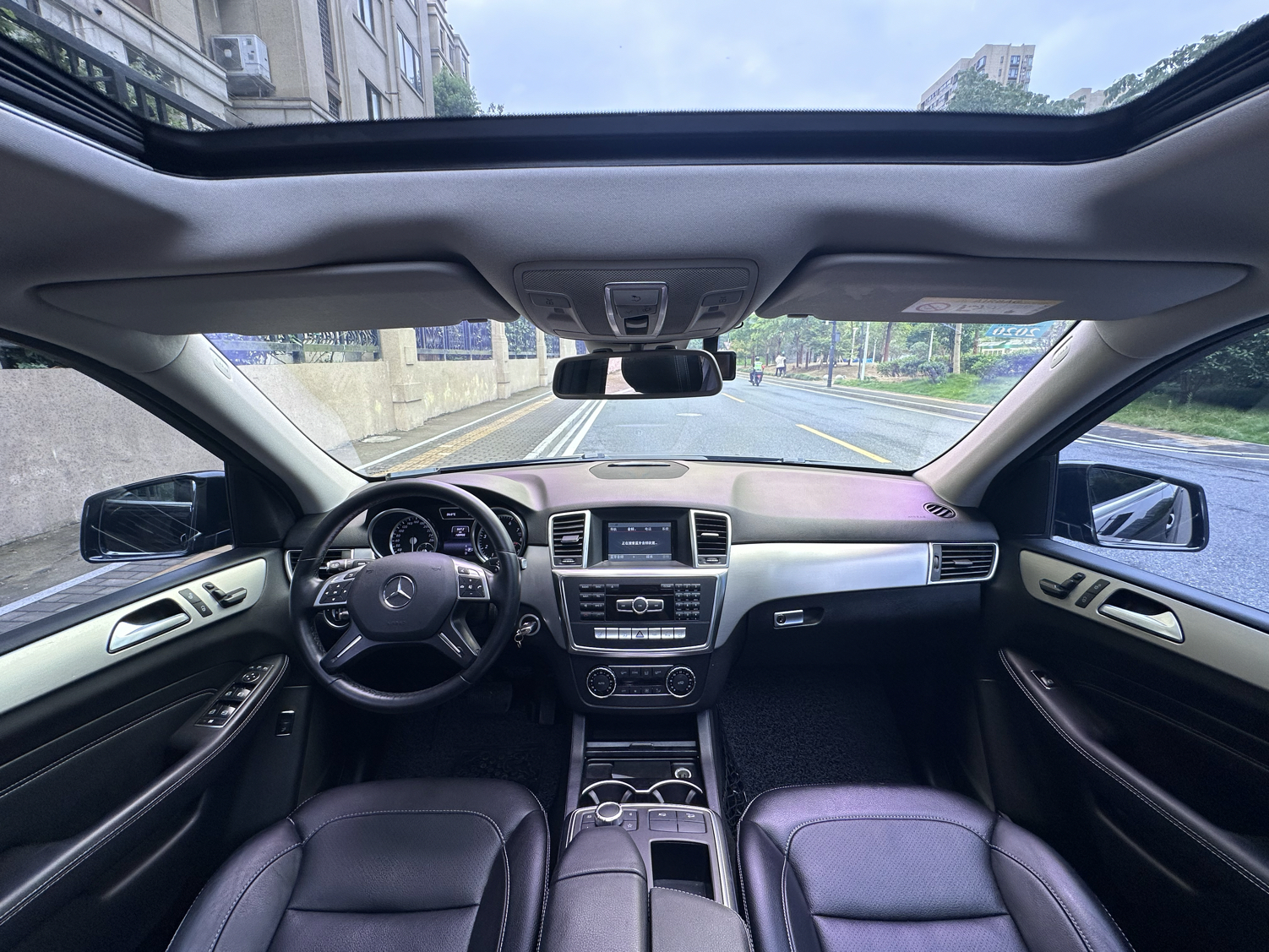 奔驰M级 2014款 ML 320 4MATIC(进口)