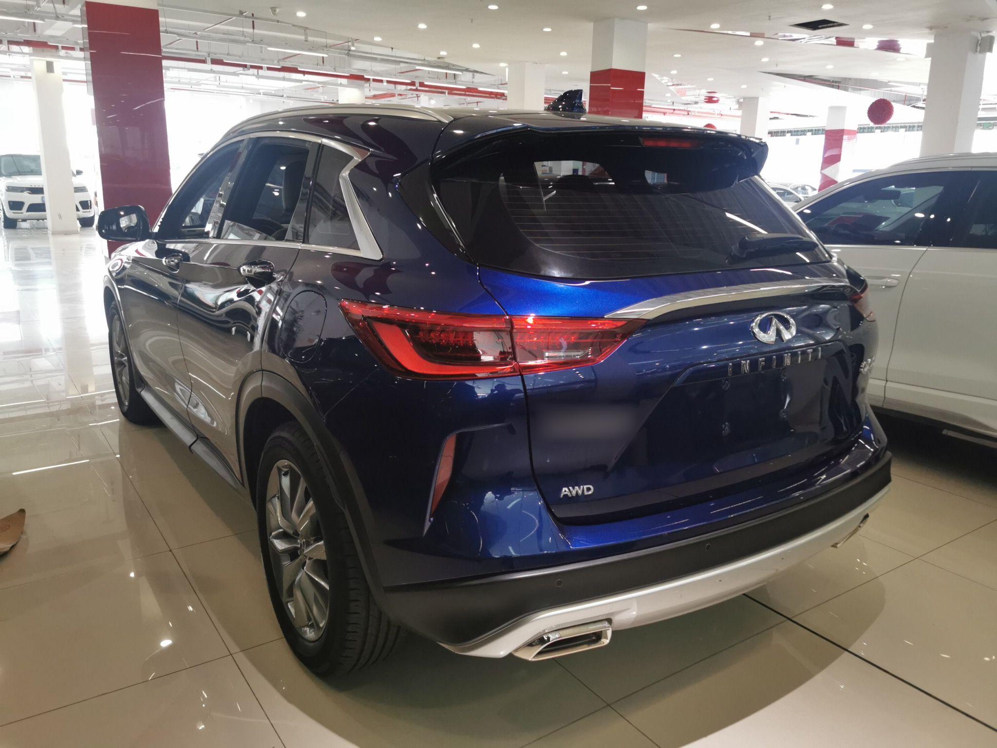 英菲尼迪QX50 2020款 改款 2.0T 四驱菁英版