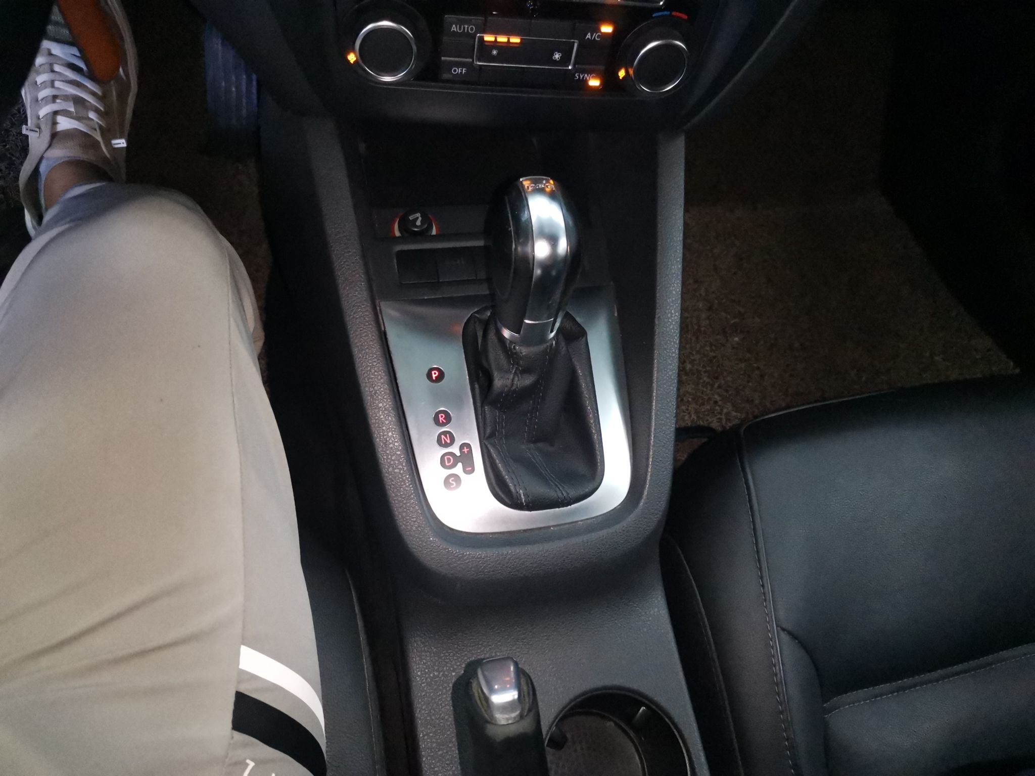 大众 速腾 2012款 1.4TSI 自动豪华型