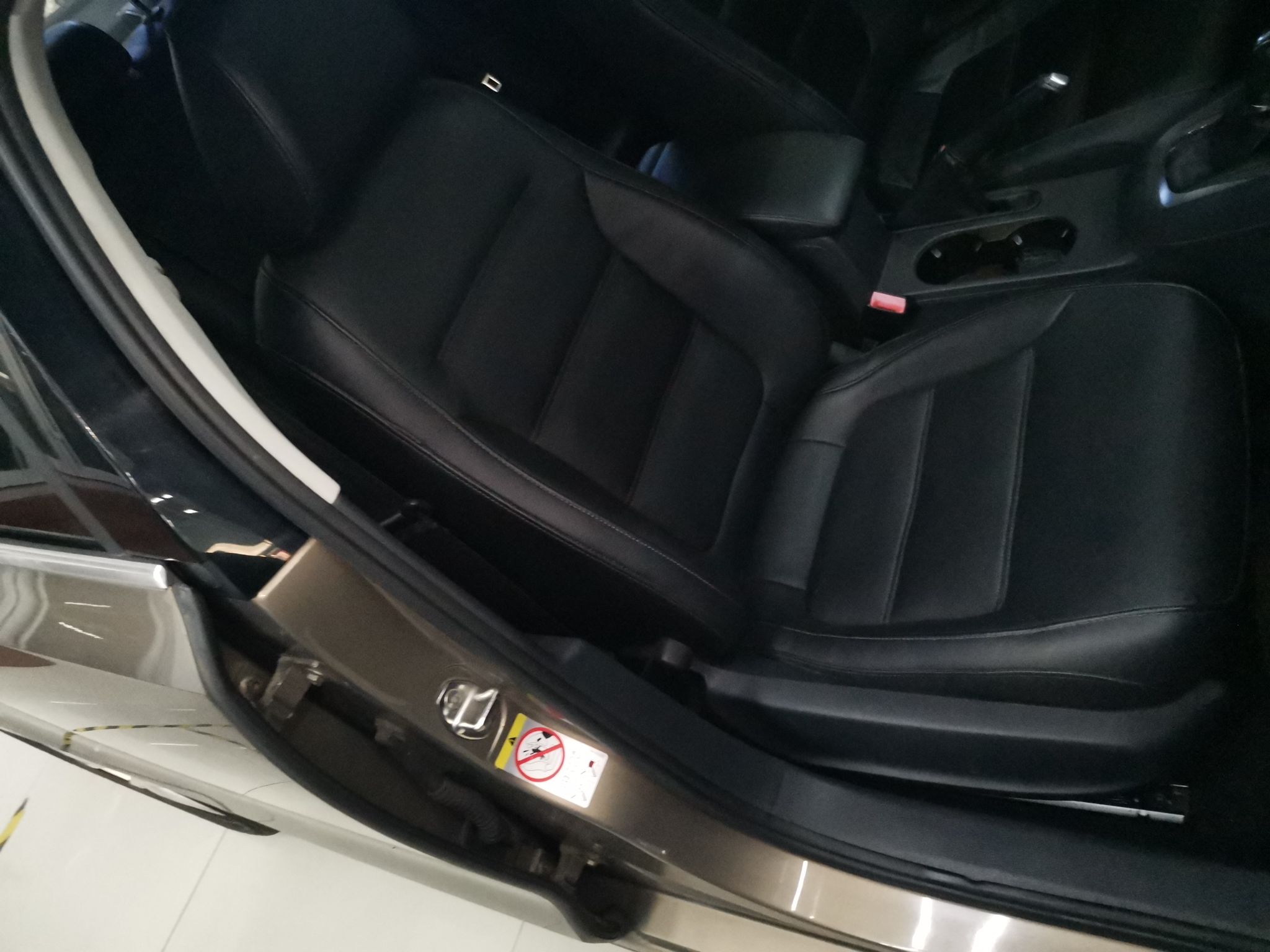 大众 速腾 2012款 1.4TSI 自动豪华型