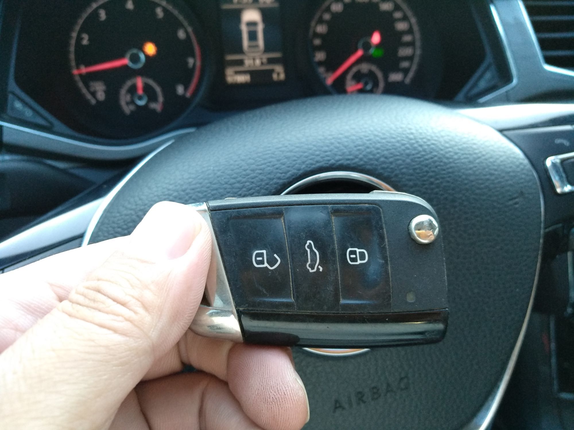 大众 帕萨特 2017款 330TSI DSG尊荣版